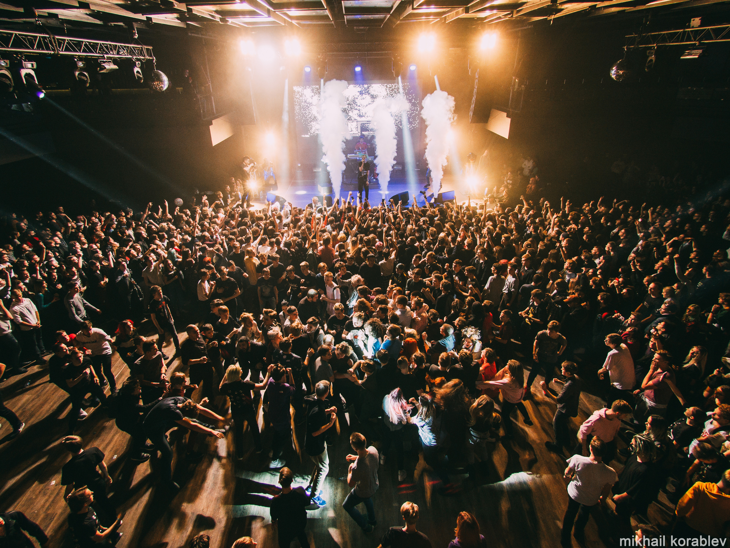 Концертные съемки. Фотограф и видеограф в Северной столице