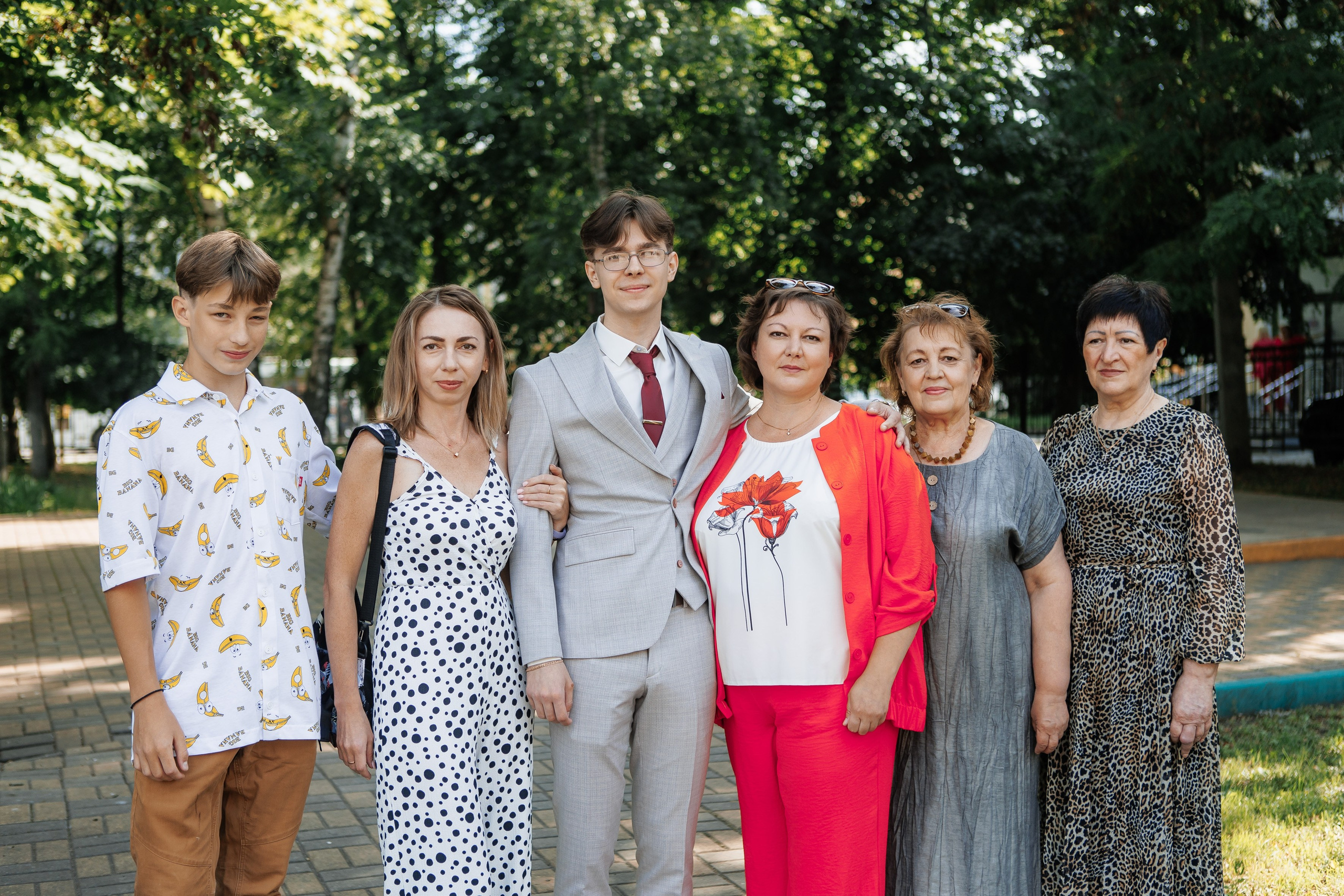 Выпускной Гимназия 12 2024 г. Свадебный и портретный Фотограф в Липецке Дмитрий Котюков