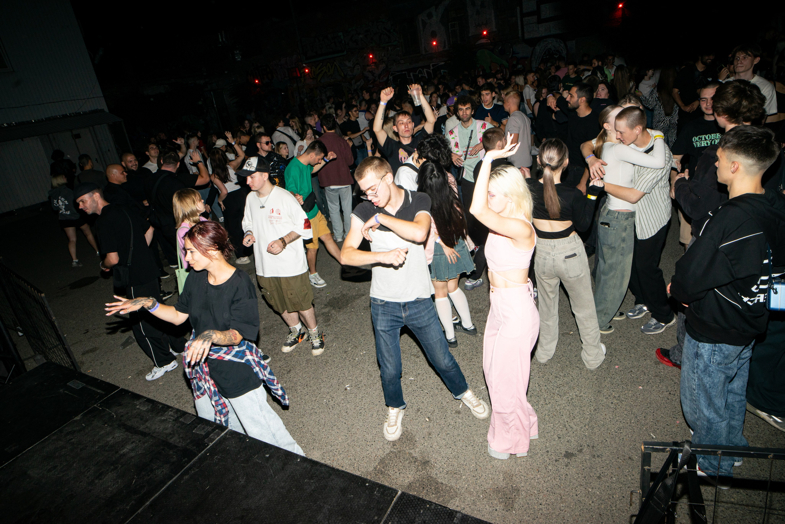 Daryana + Afterparty / @Барный Союз Open Air / Краснодар. Концертный фотограф в Краснодаре