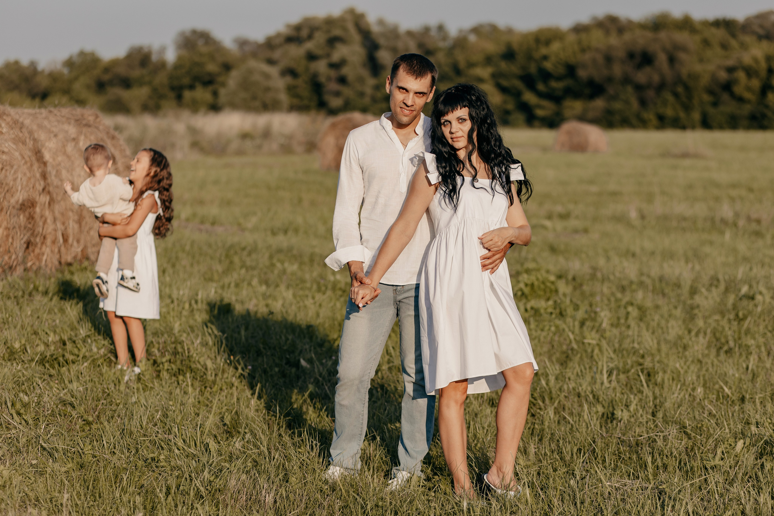 Семья Александра и Кристины. Свадебный фотограф в Алексеевке Сергей Коротенко