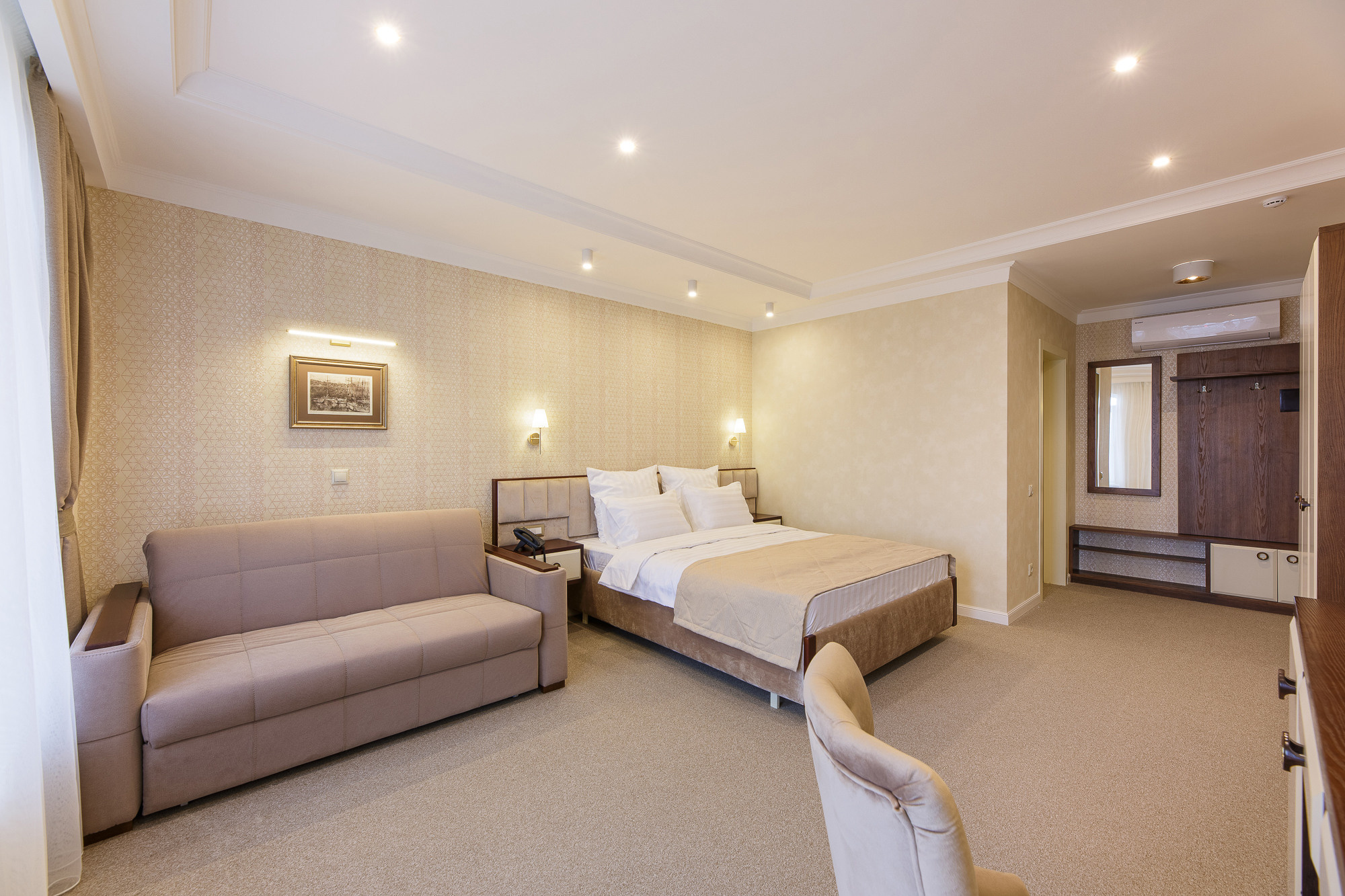 Renatphoto-Профессиональная  фотосъёмка интерьеров для отелей и апартаментов. Профессиональная фотосъёмка интерьеров, предметная фотосессия еды для меню г. Анапа