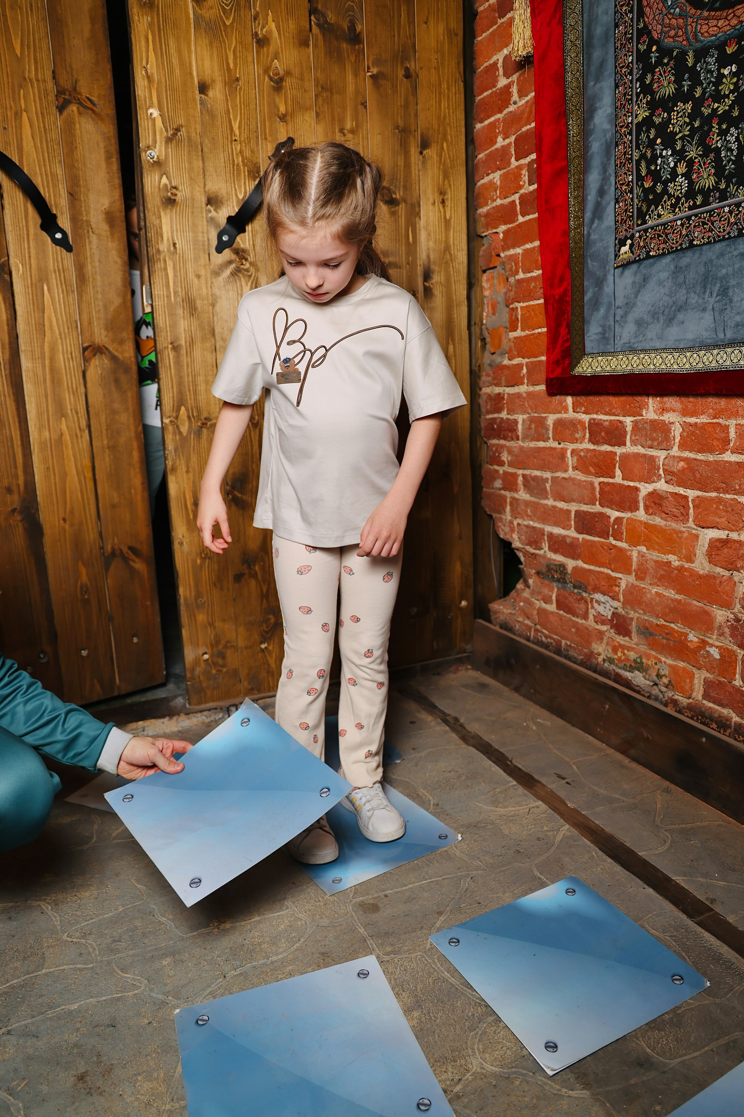 День рождения Ники и Софьи 8 и 12 лет. Фотограф Алексей Солопов