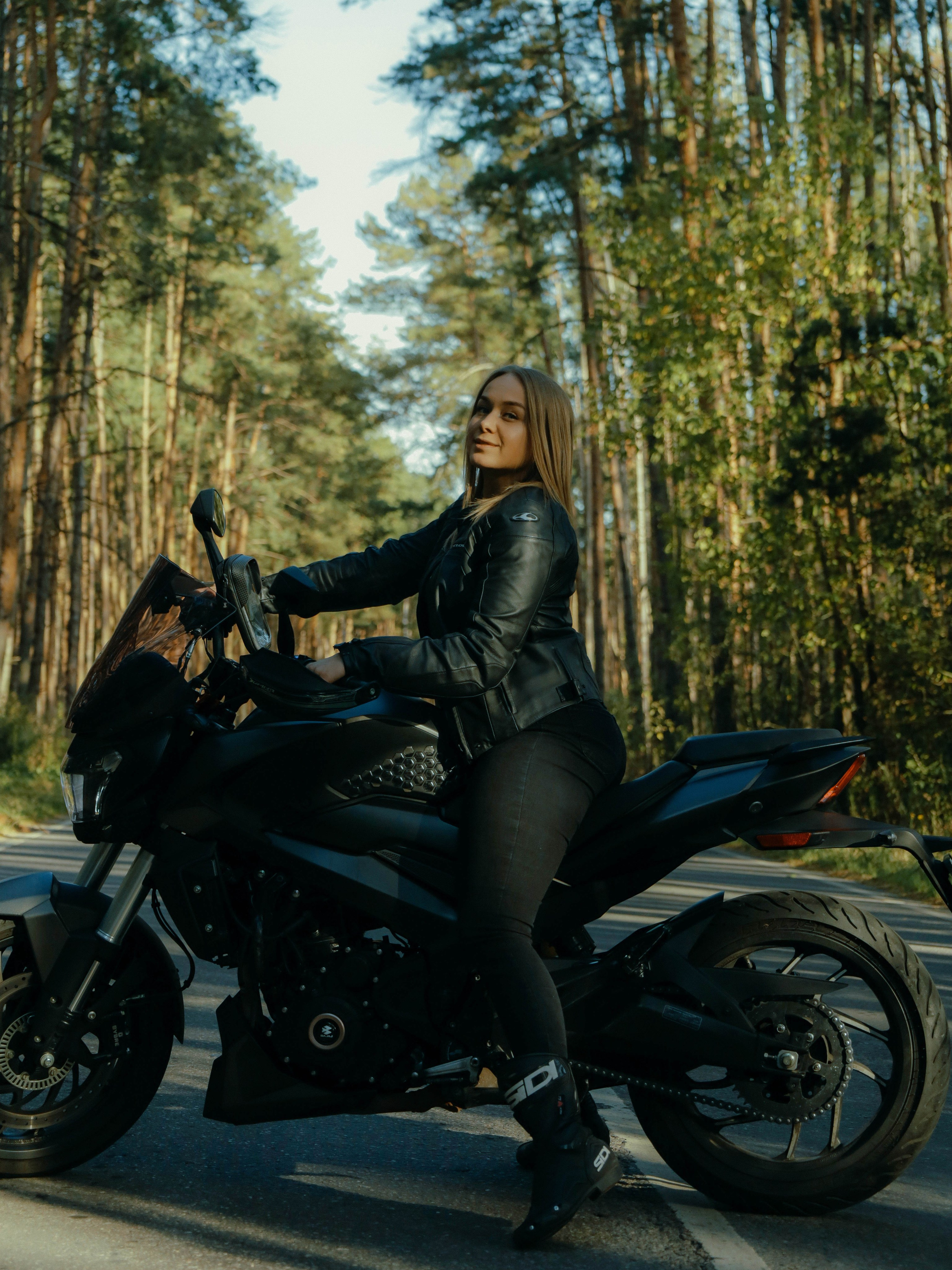 Людмила | MOTO. Селивантьева Кира | Фотограф в Москве и МО