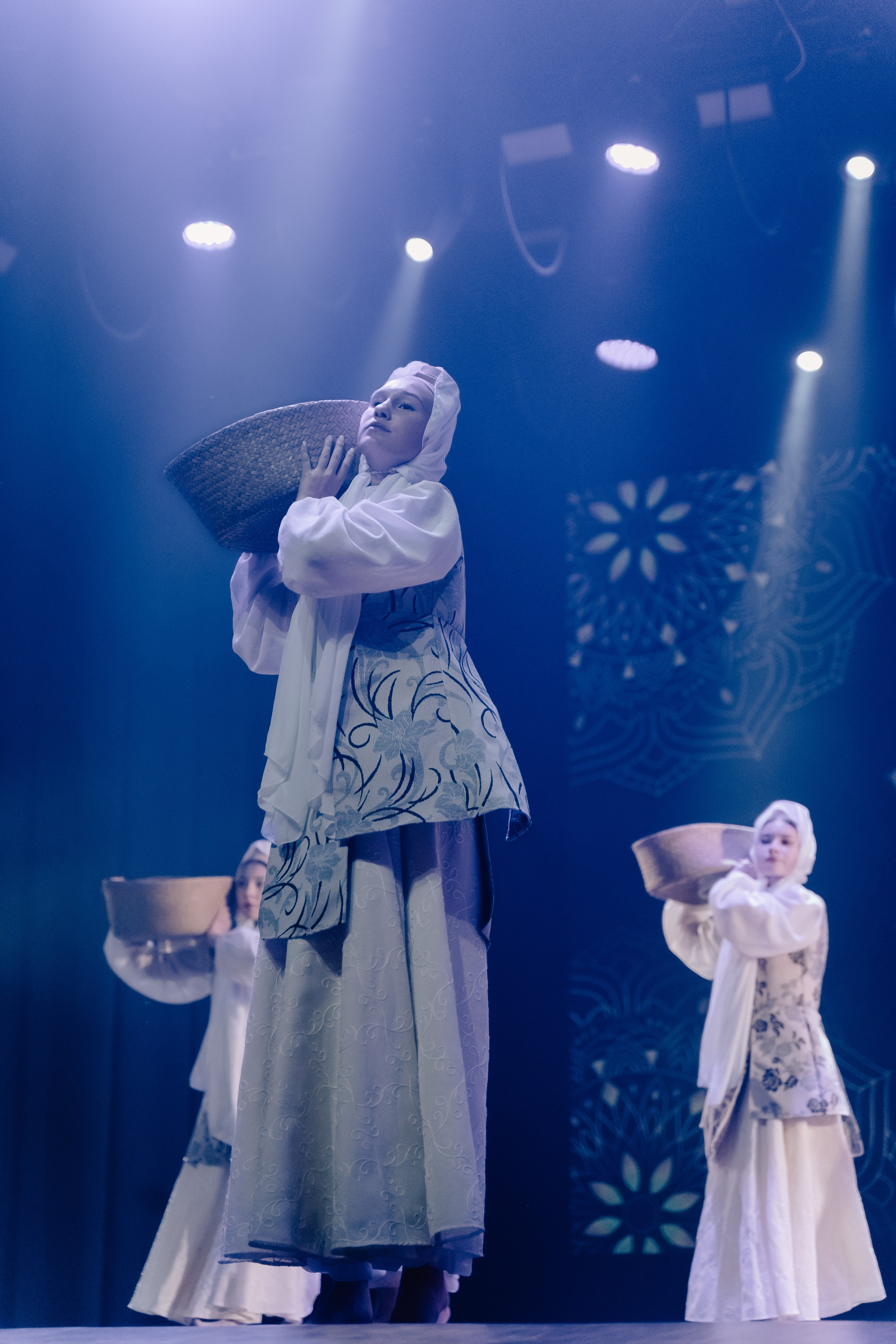 Спектакль «Песнь сирен». Главная