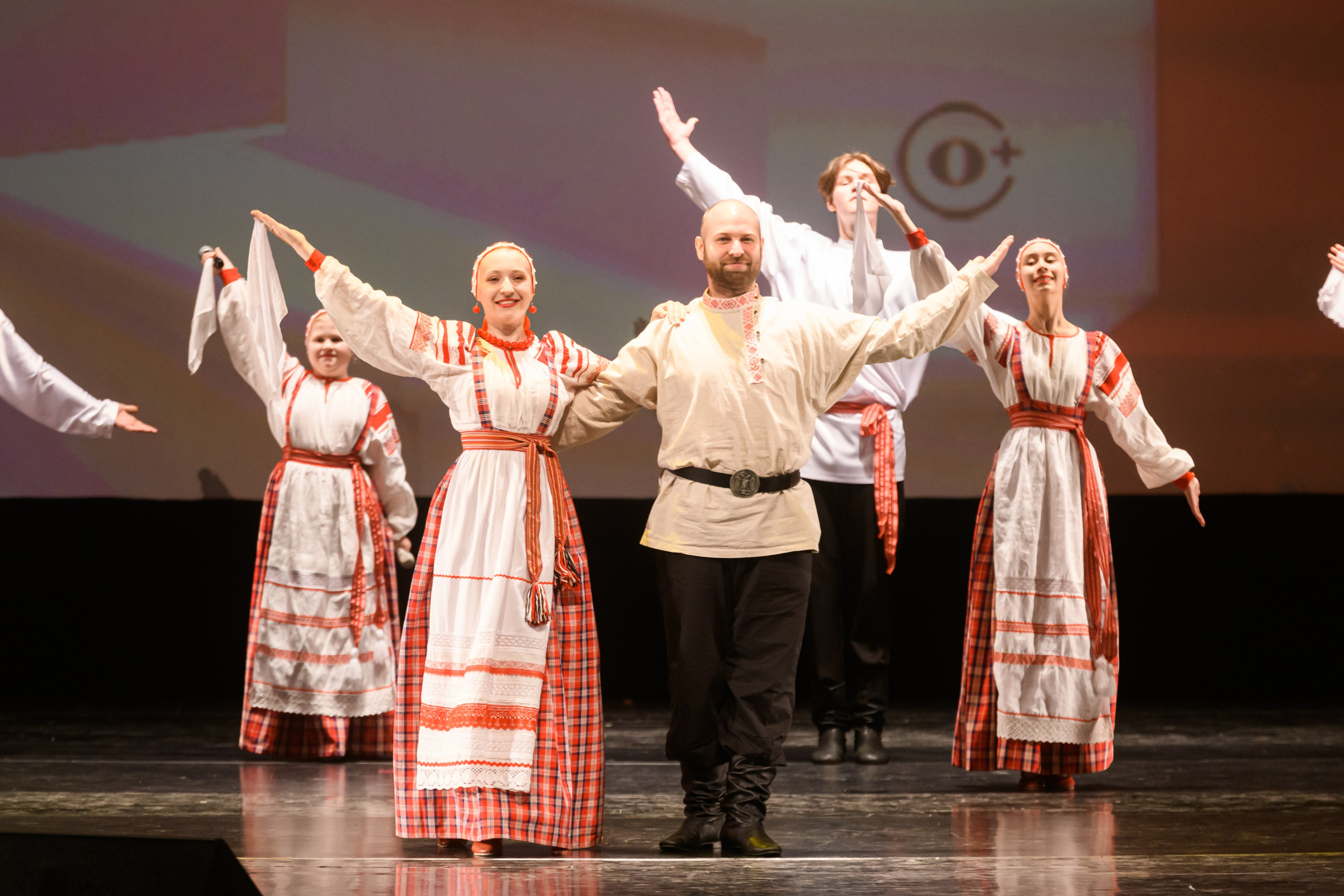 23 апреля, часть 1, БКЗ Октябрьский, г. Санкт-Петербург. Золотое яблочко