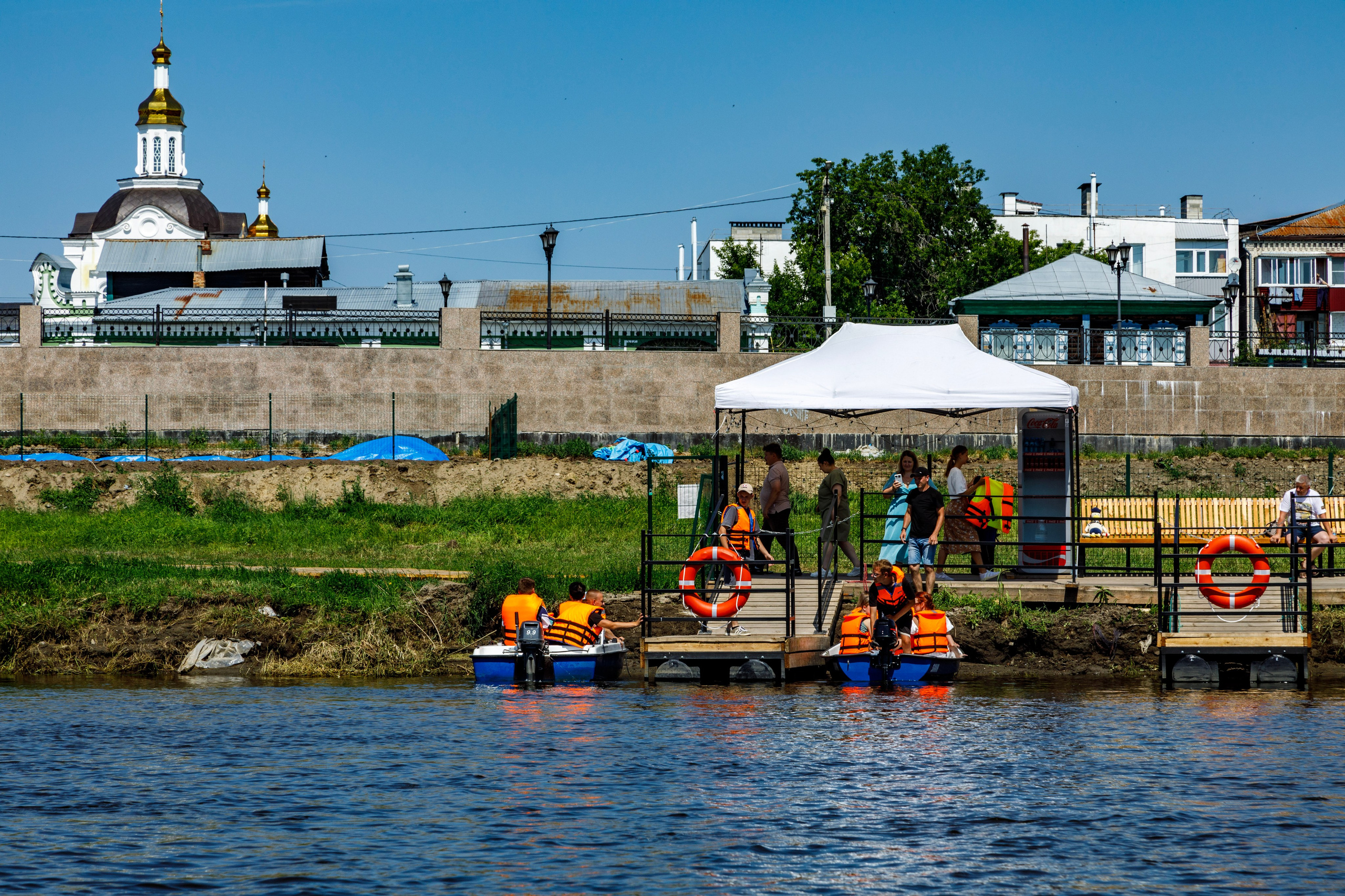 Прогулки по реке. Фотограф Андрей Гузеев