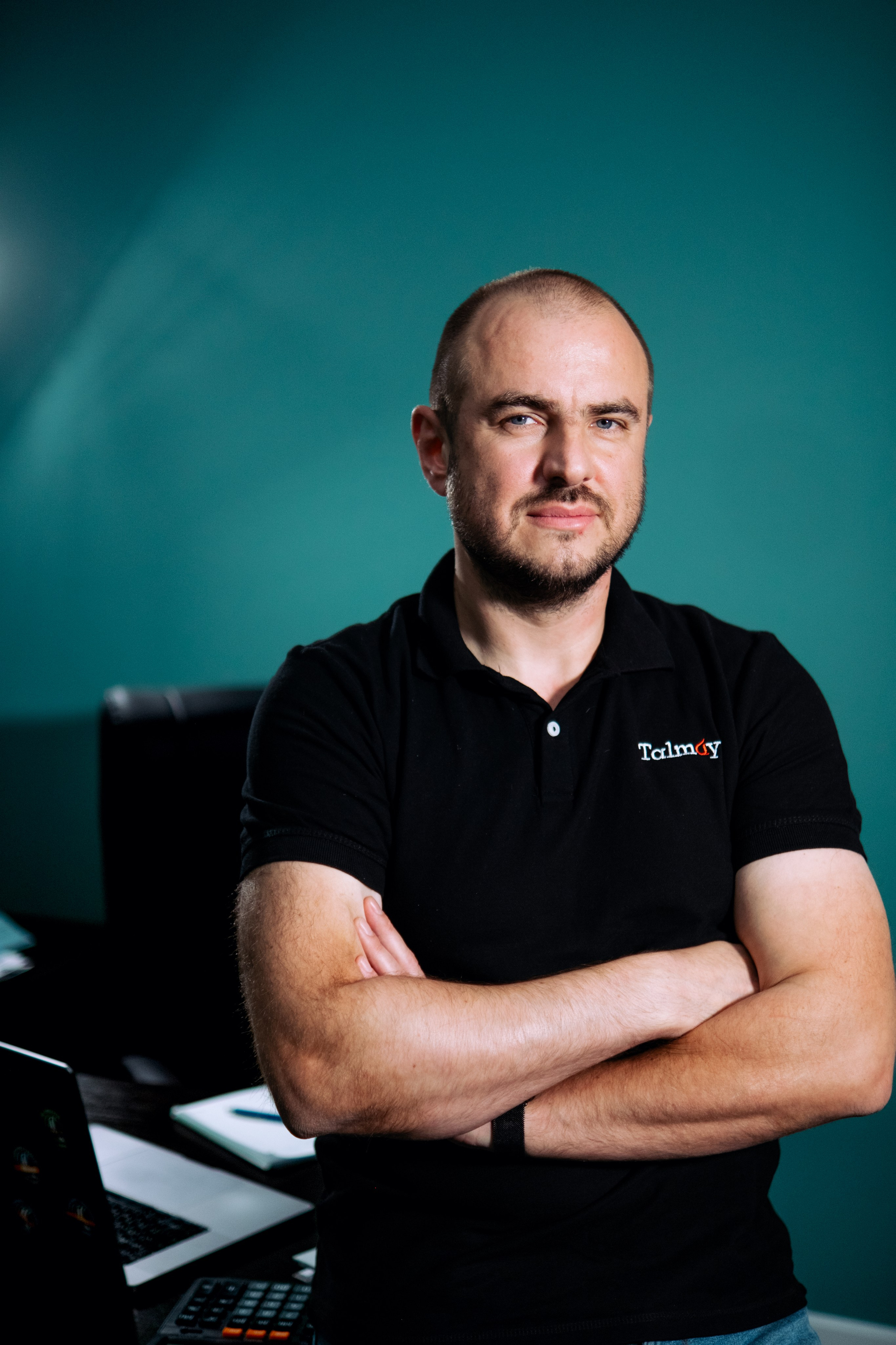 Портреты. Портреты и репортажные съемки с душой: ваш уникальный момент в объективе Руфата, профессионального фотографа Алматы