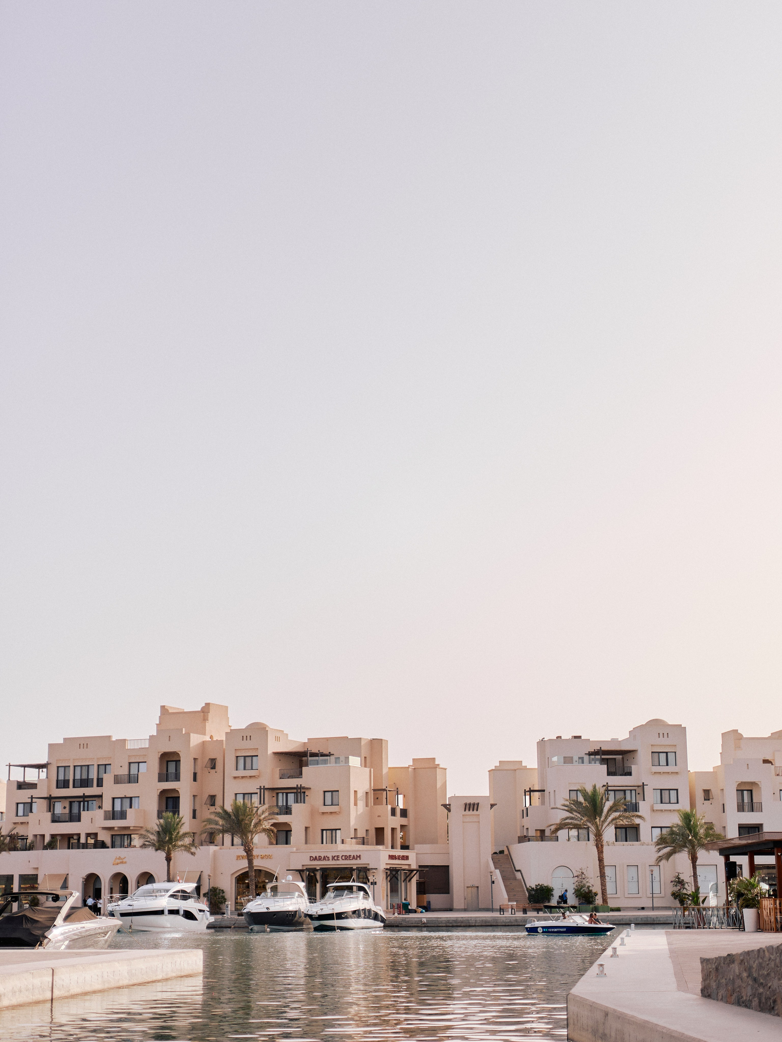 ¼. Jorgis Talè — photographer, kind person, teacher of arts and other mag