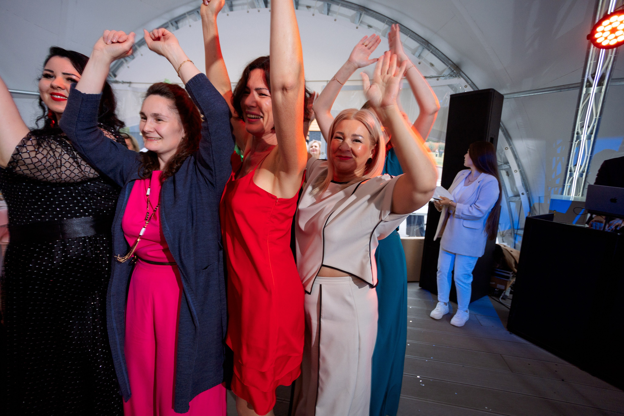 ВЫПУСКНОЙ: Волки-Липки. Все фото. Профессиональный фотограф в Ижевске Леша Петров