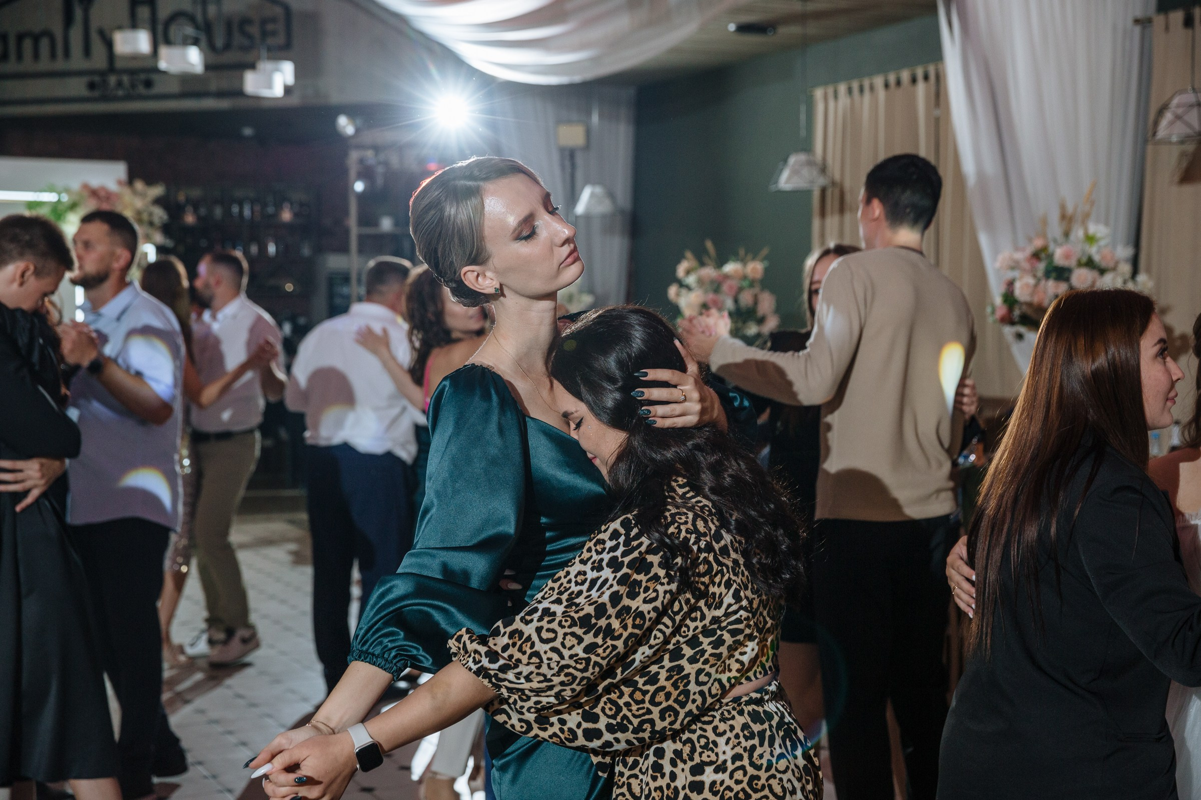 Свадебная фотосессия Никиты и Насти. Профессиональный фотограф в Волгодонске и Ростове Владимир Казак