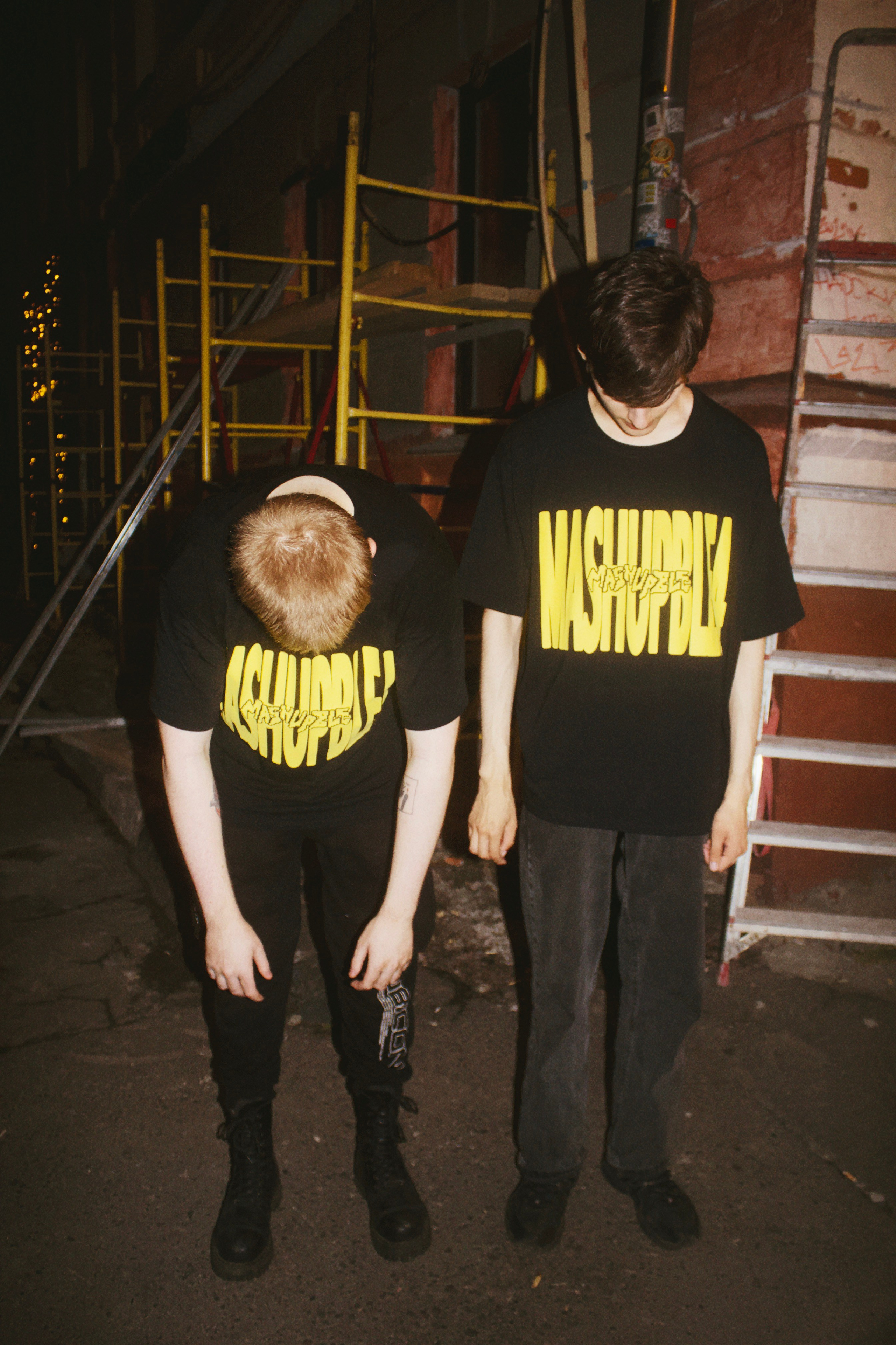 Съемка мерча MASHUPBLE. Концертный и портретный фотограф в Москве Соня Спросонья