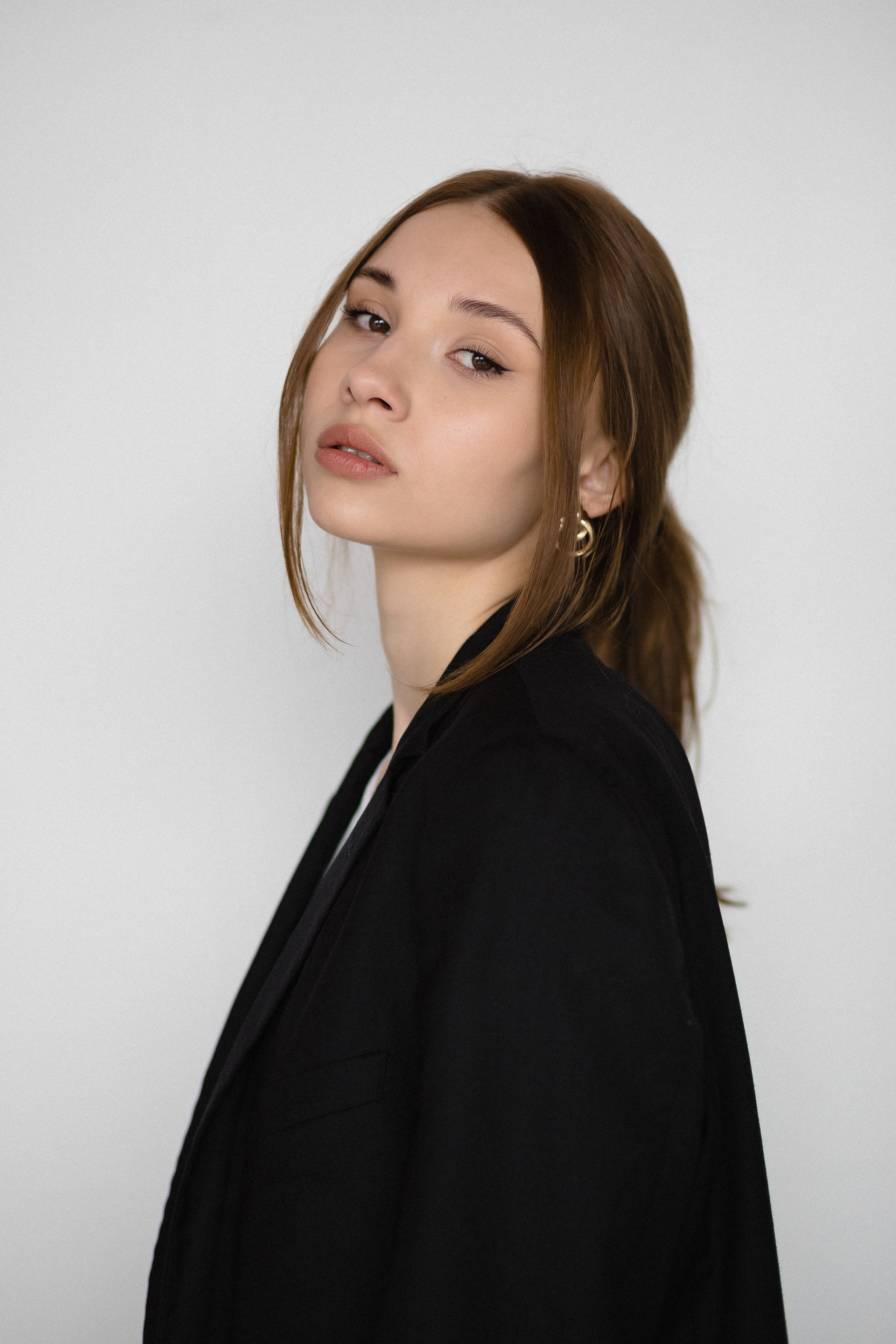 Искрящаяся Красота: Катя в Объективе Фотостудии 'Луч' Таганрога. Свадебный и семейный фотограф в Таганроге Бакарюк Антон