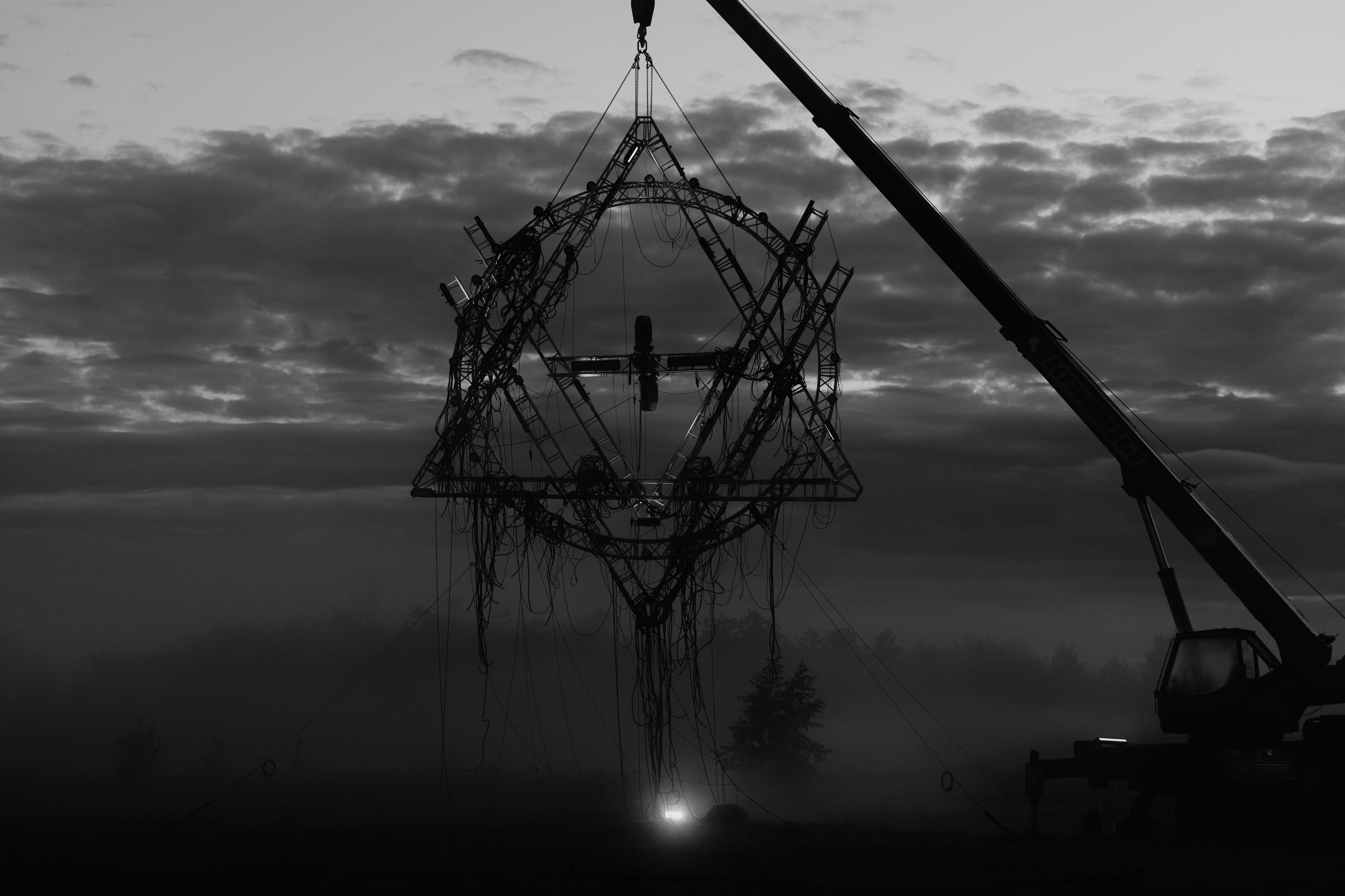 Outline 2024. @tomrus: Рустам Шагиморданов — фотограф