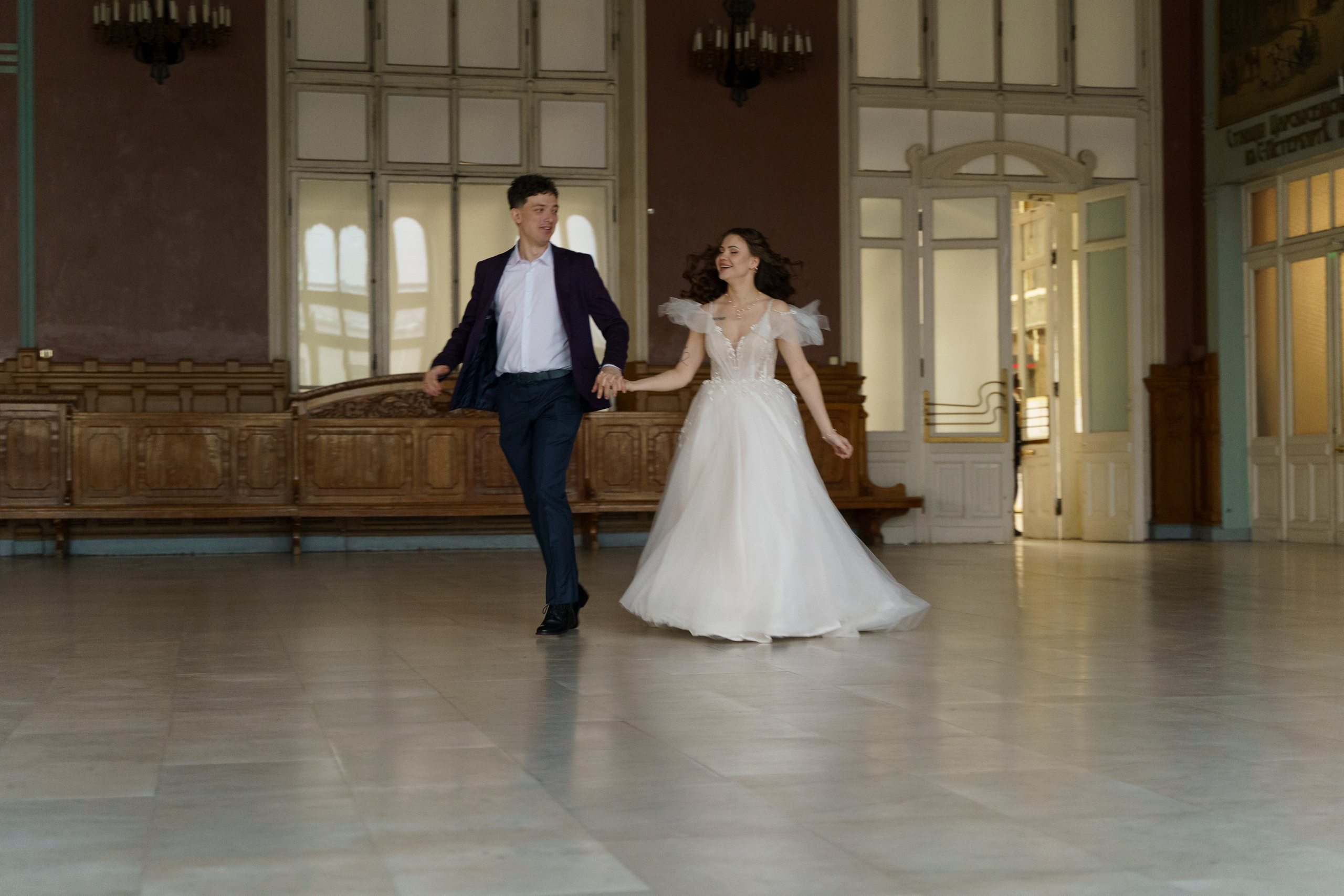 Любовь на Витебском вокзале. Professional photoartist in St. Petersburg (wedding, reportage, portrait, model book, love story) Alexander Shvedov