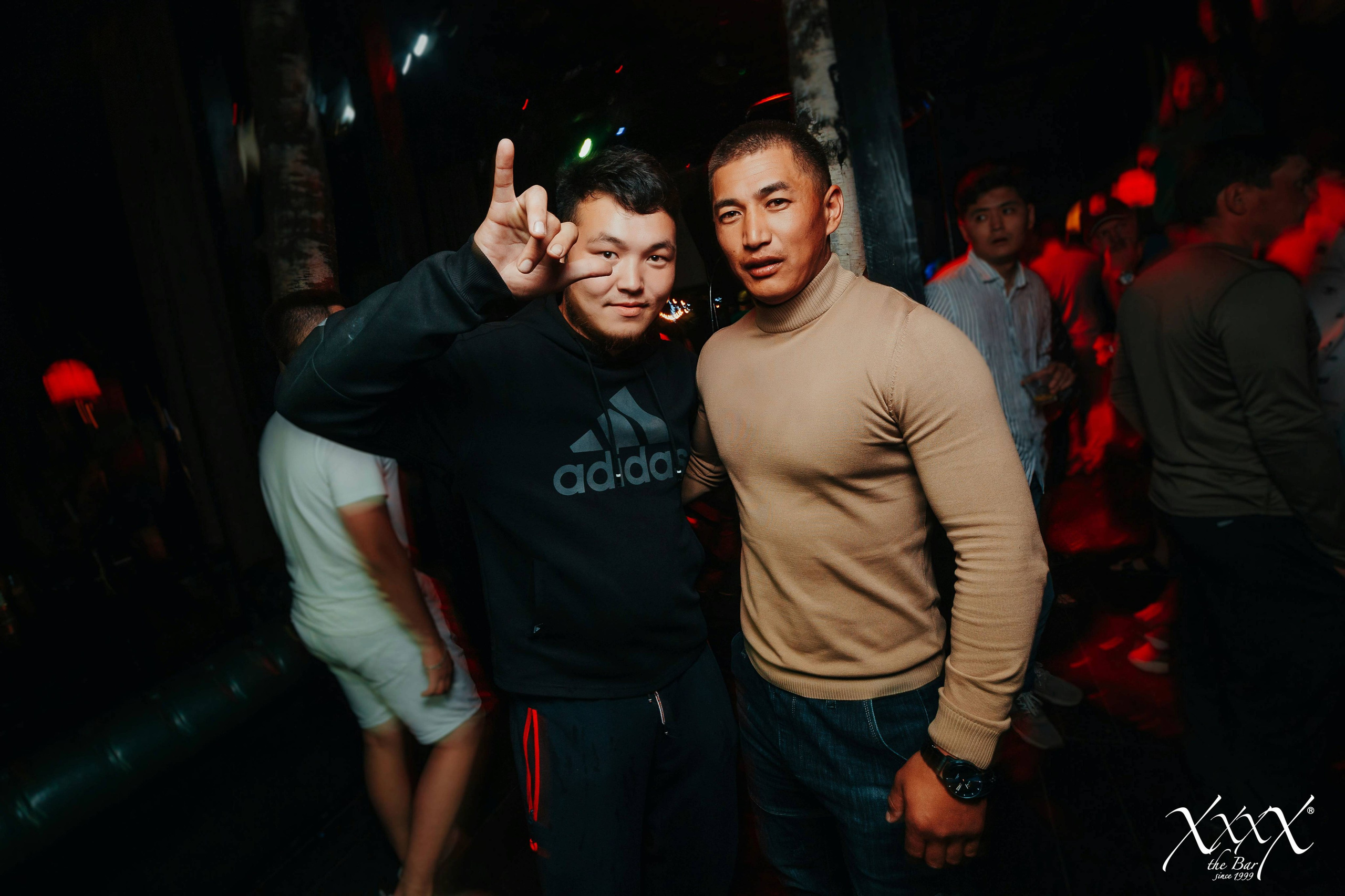 The bar XXXX. Репортажный (Event) фотограф в Барнауле | Даниил Маркин | Качество и вайб