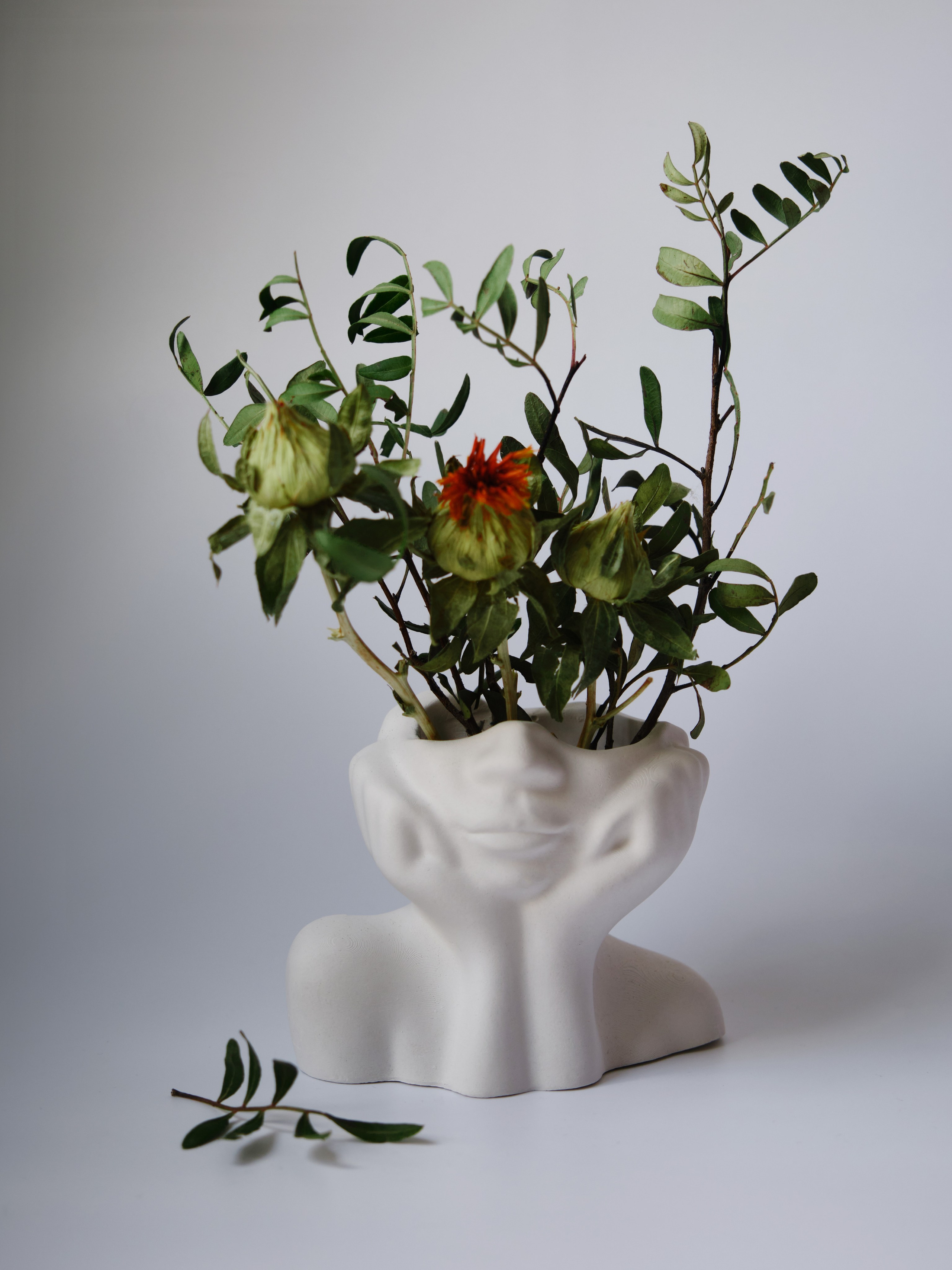 Свечи и декор