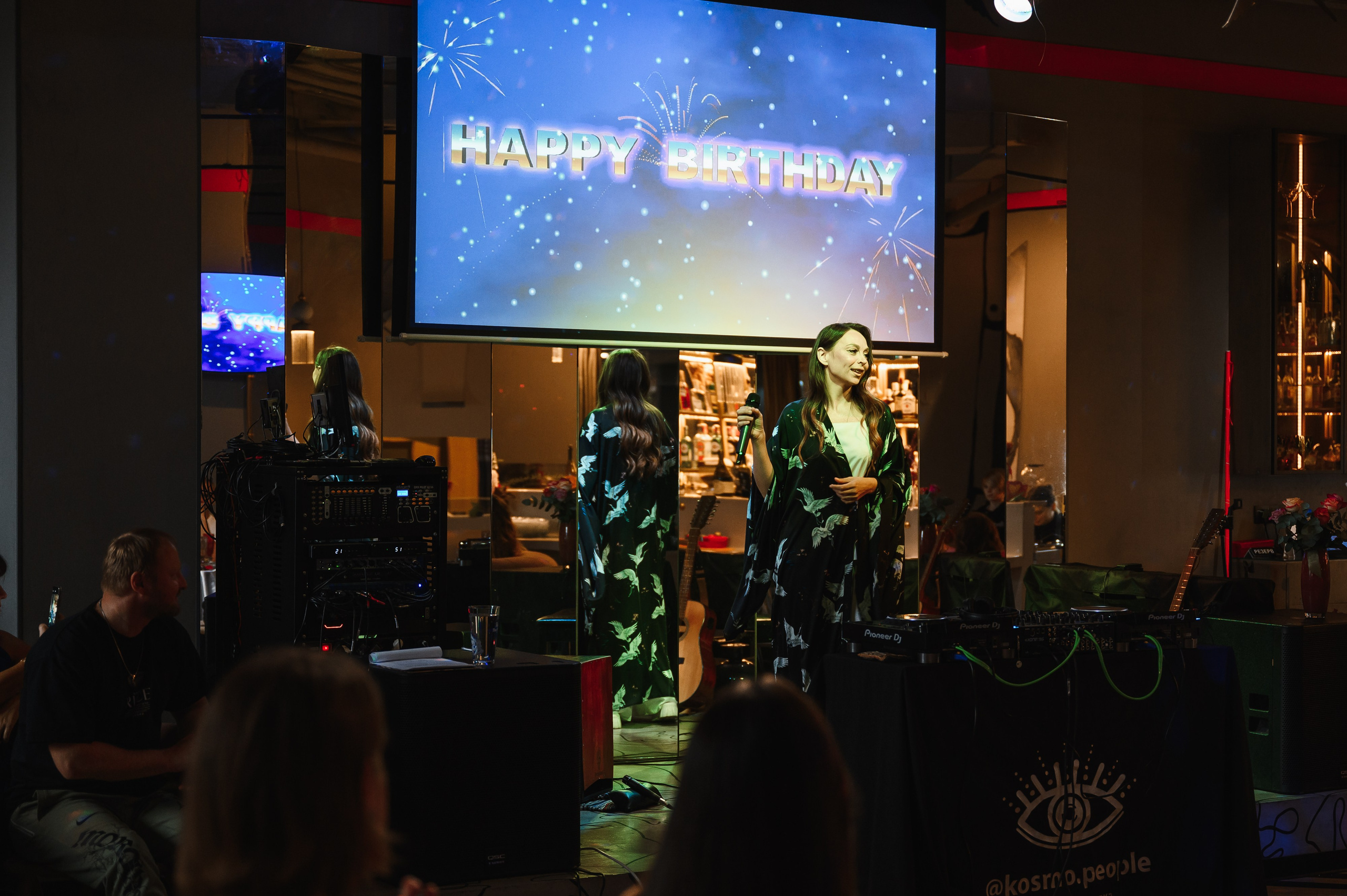 День рождения в формате выступления. Wedding and family photographer USA