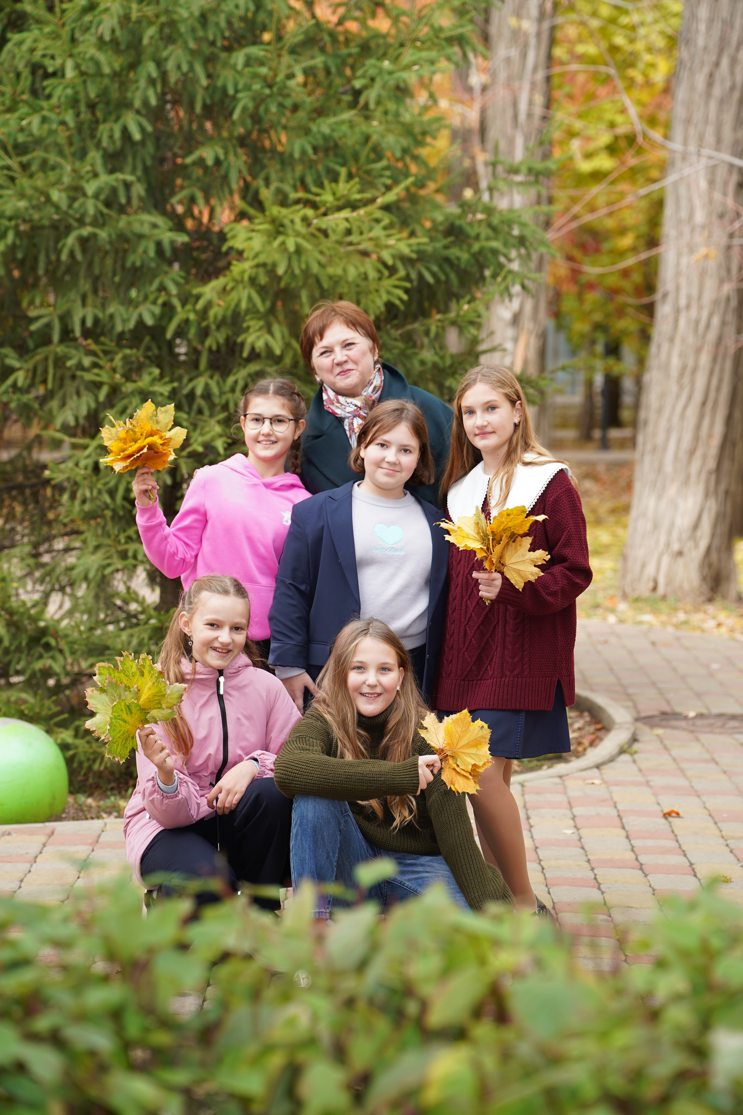 Фотосессия на природе. MEMENTO.Выпускные альбомы, школьные, юбилейные и другие книги. Ростов-на-Дону