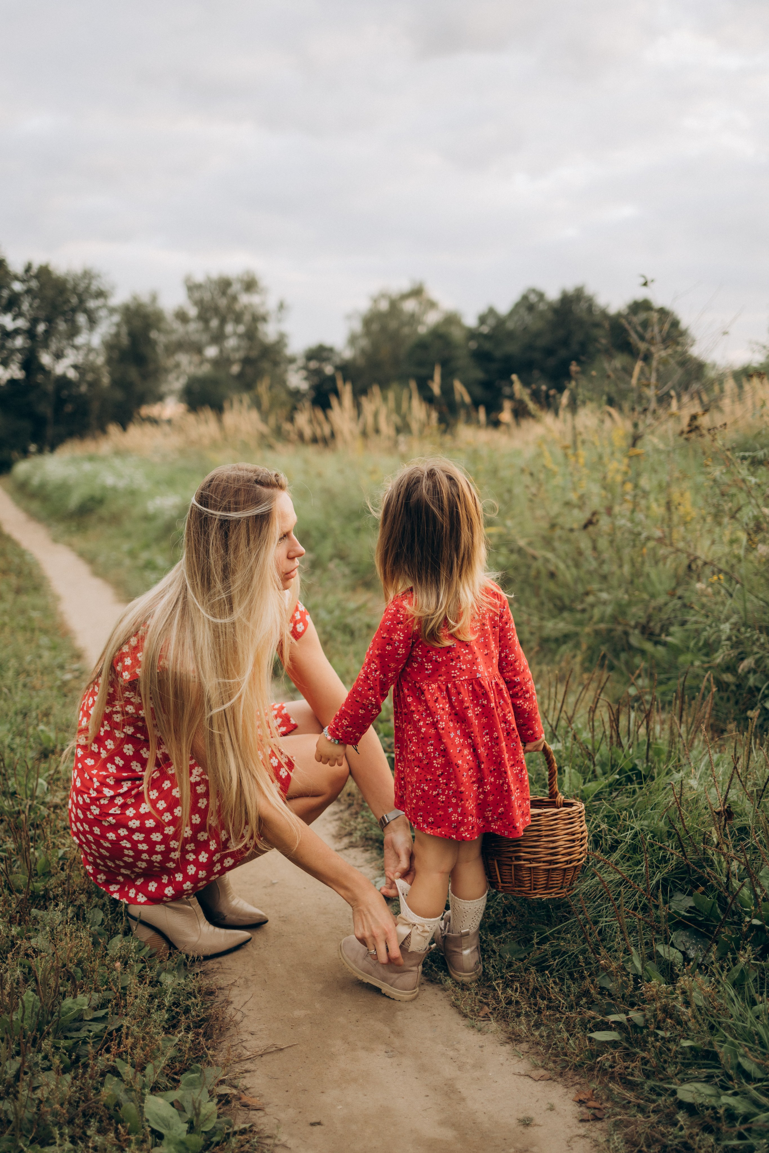 Мама и дочка (5.09.2025) г. Жуков (Калужская обл.). Надежда Стар семейный и церковный фотограф в Жукове и Калужской области