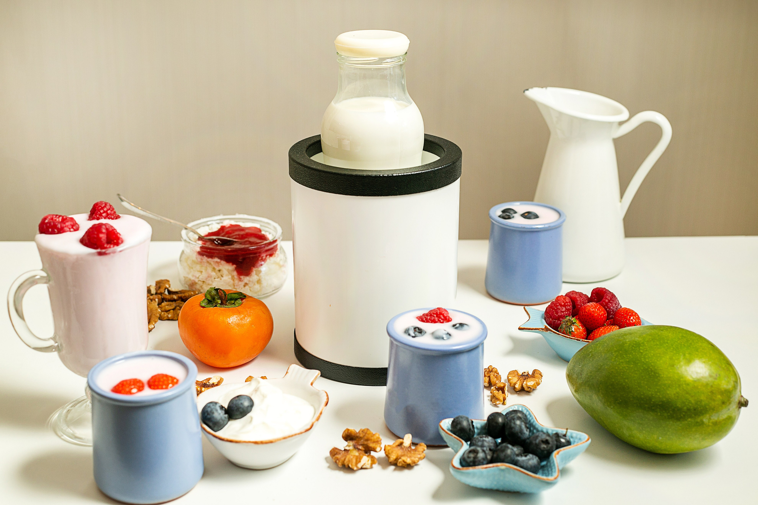 Компания по производству изделий для домашнего электрообогрева. Коврик с подогревом и йогуртница