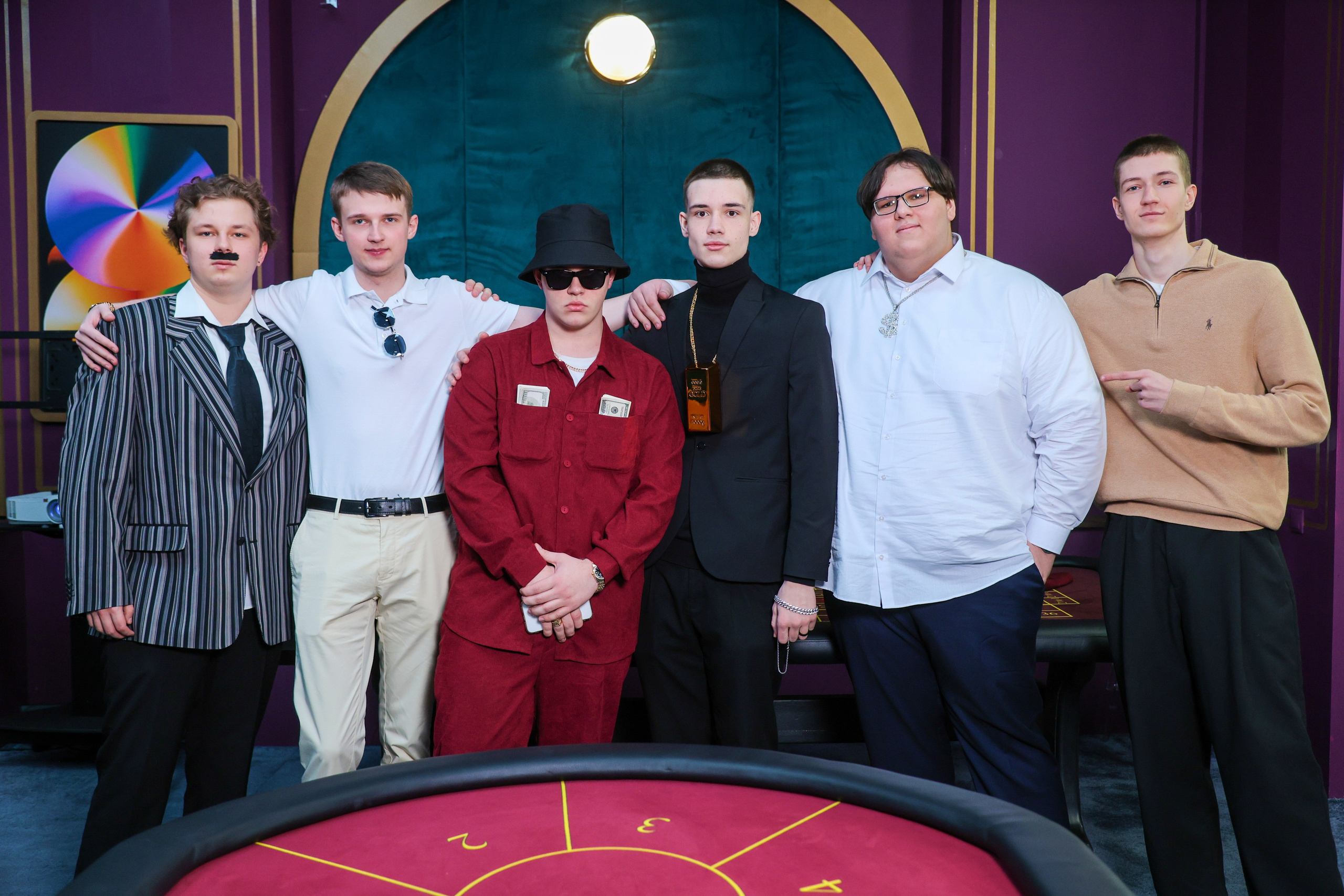 Вечеринка в стиле «Золотая молодежь». Akhmedov Team × Medoed Production — фото и видеопродакшен для мероприятий