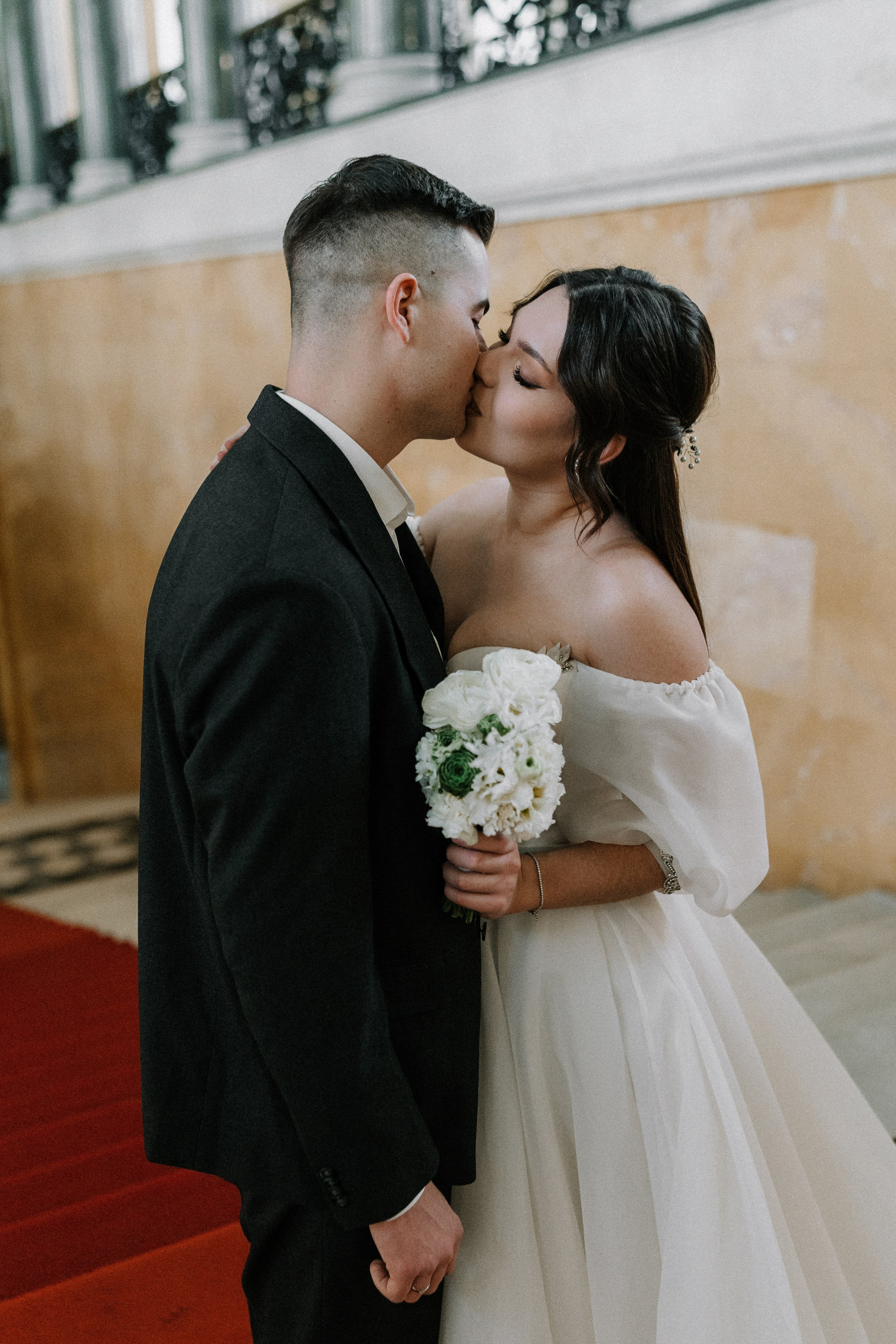 Ксения и Эдуард с пленкой 35 mm. Фотограф в Санкт-Петербурге Юлия Гербель