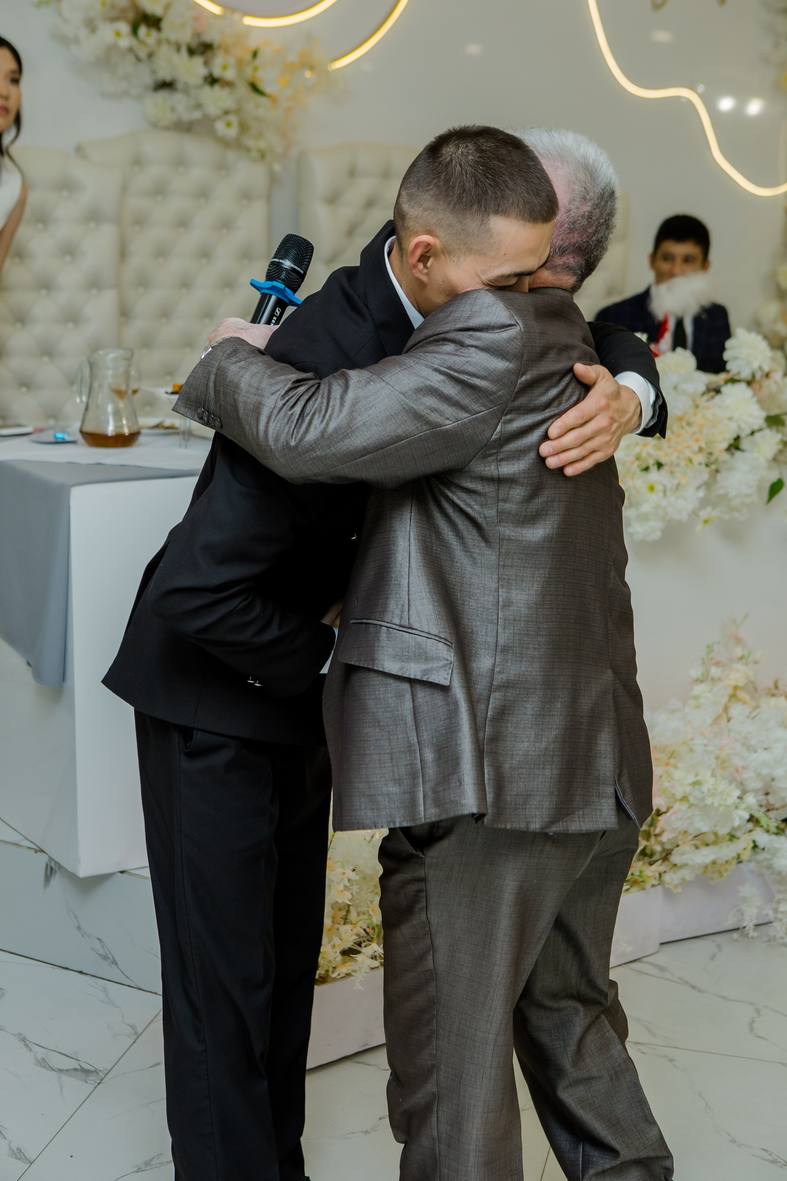 QYZ UZATU ZHADYRA. Свадебный и репортажный фотограф в Астане T.Yertay «Nomad media»