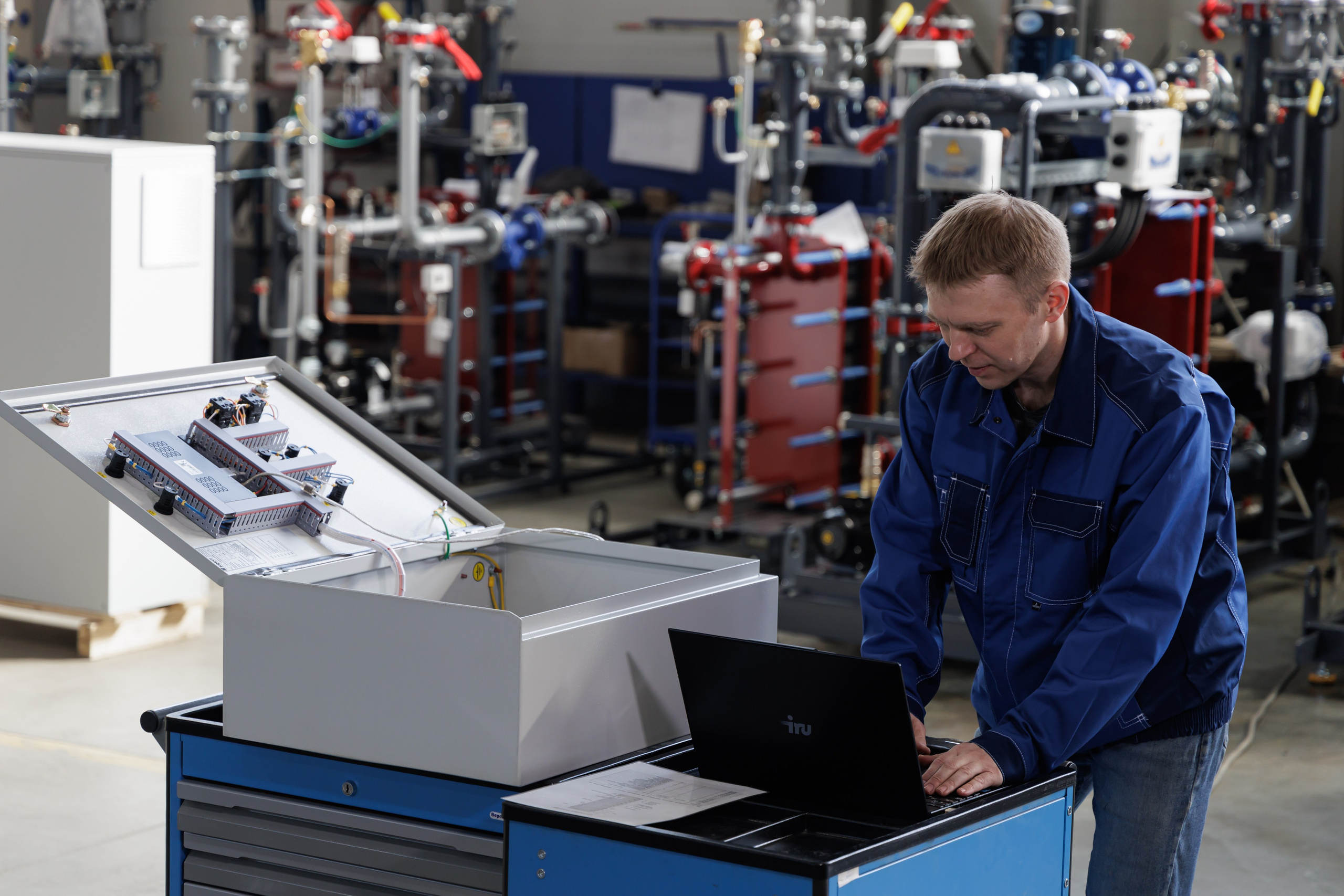 Промсъёмки. Фотограф свадебный, репортажный, индивидуальный, фото для маркетплейсов, брендов, автосалонов