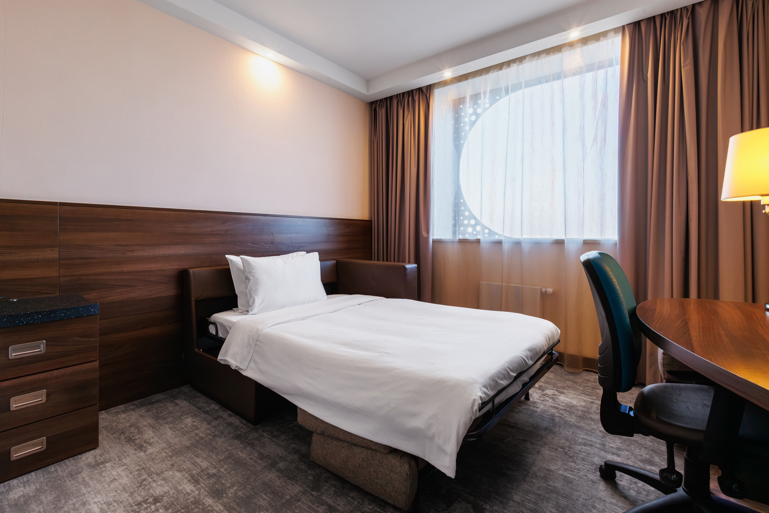Hampton by Hilton Saint Petersburg ExpoForum 3*. Коммерческий фотограф в Санкт-Петербурге | Фуд, интерьерная и рекламная съемка | Влад Жолудев