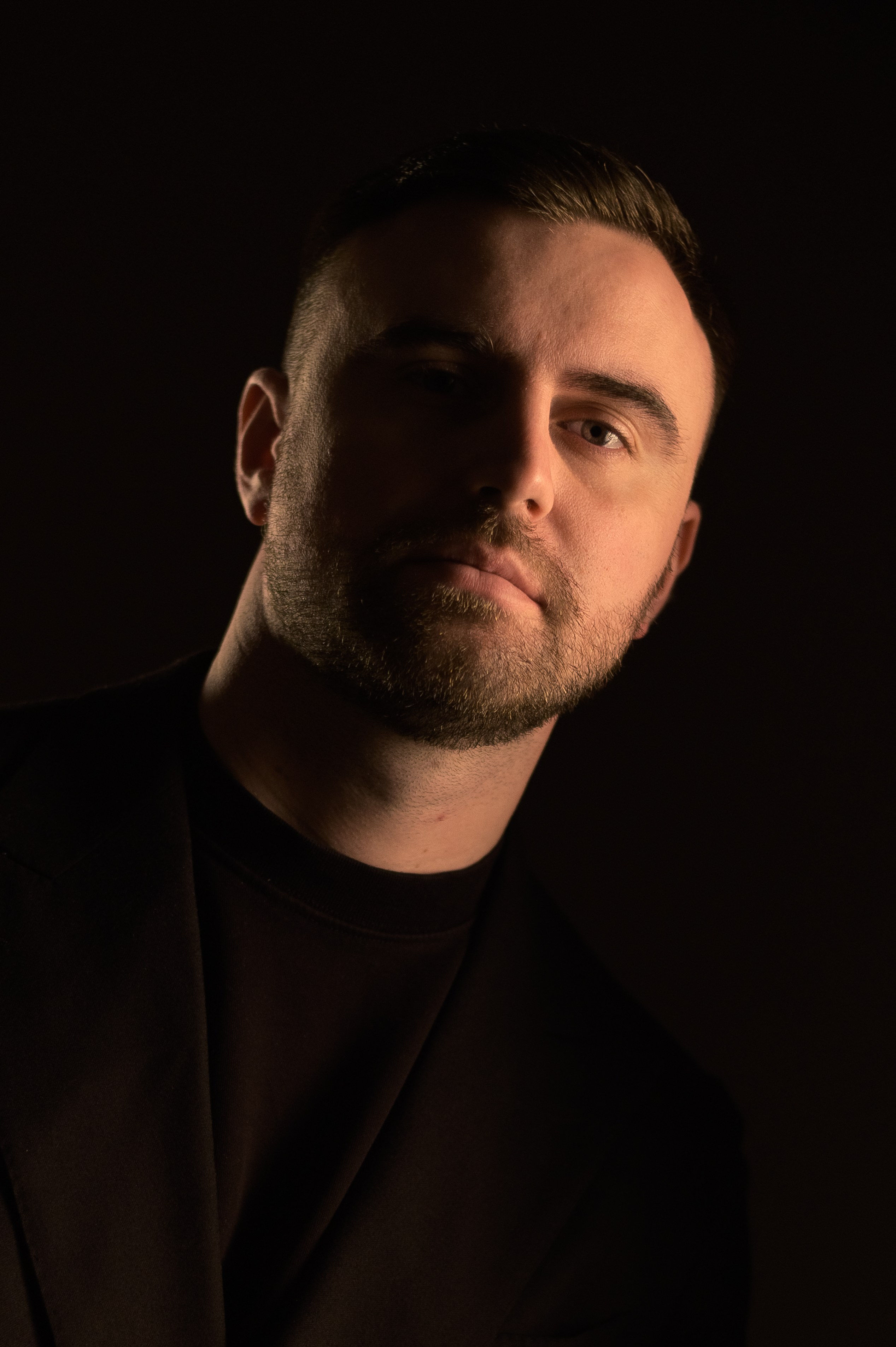 Юры. Мужской портрет, женский портрет, смелые образы (Минск, Беларусь)