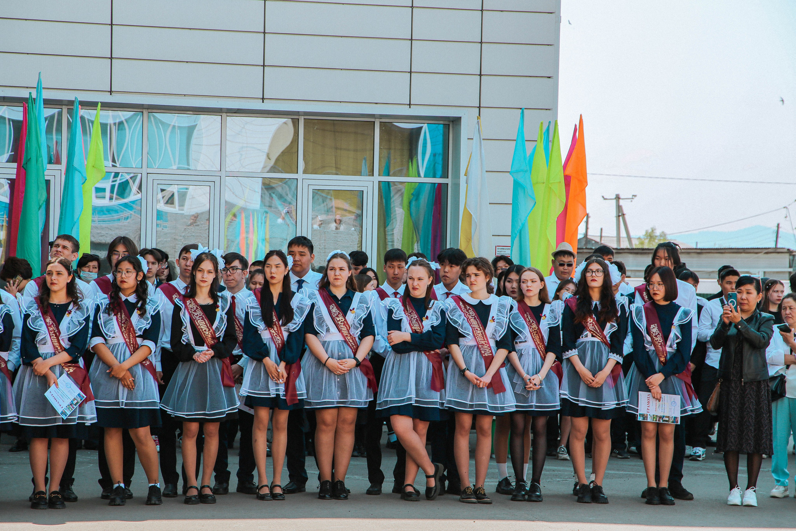 Последний звонок 2024 | № 8. Свадебный и Школьный фотограф Улан-Удэ Бурятия Джулия Топоева Выпускные альбомы Фотограф на мероприятие