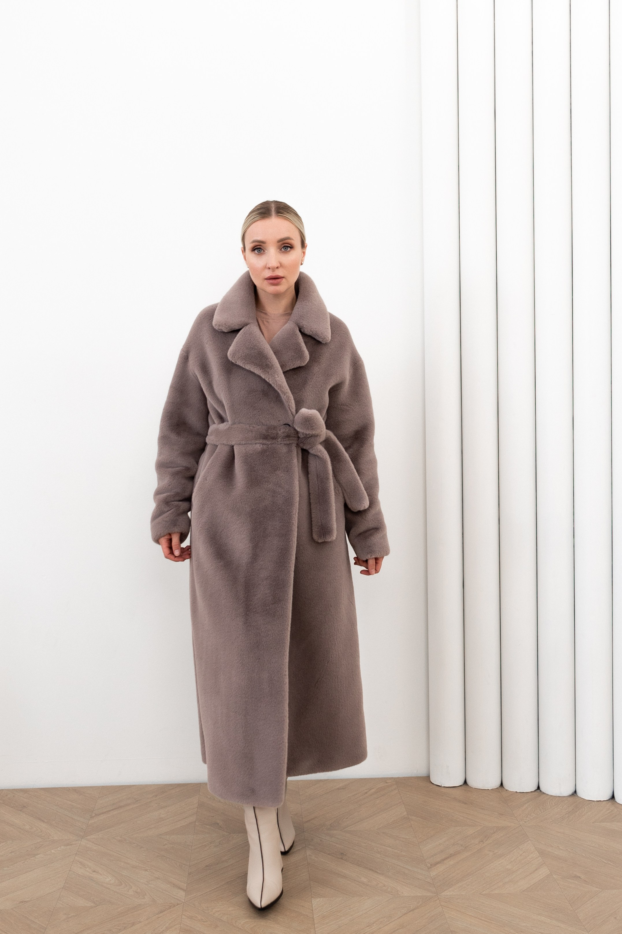 MY BEVERLY COAT — каталог. Фотограф для брендов в Санкт-Петербурге — Анита Вернер
