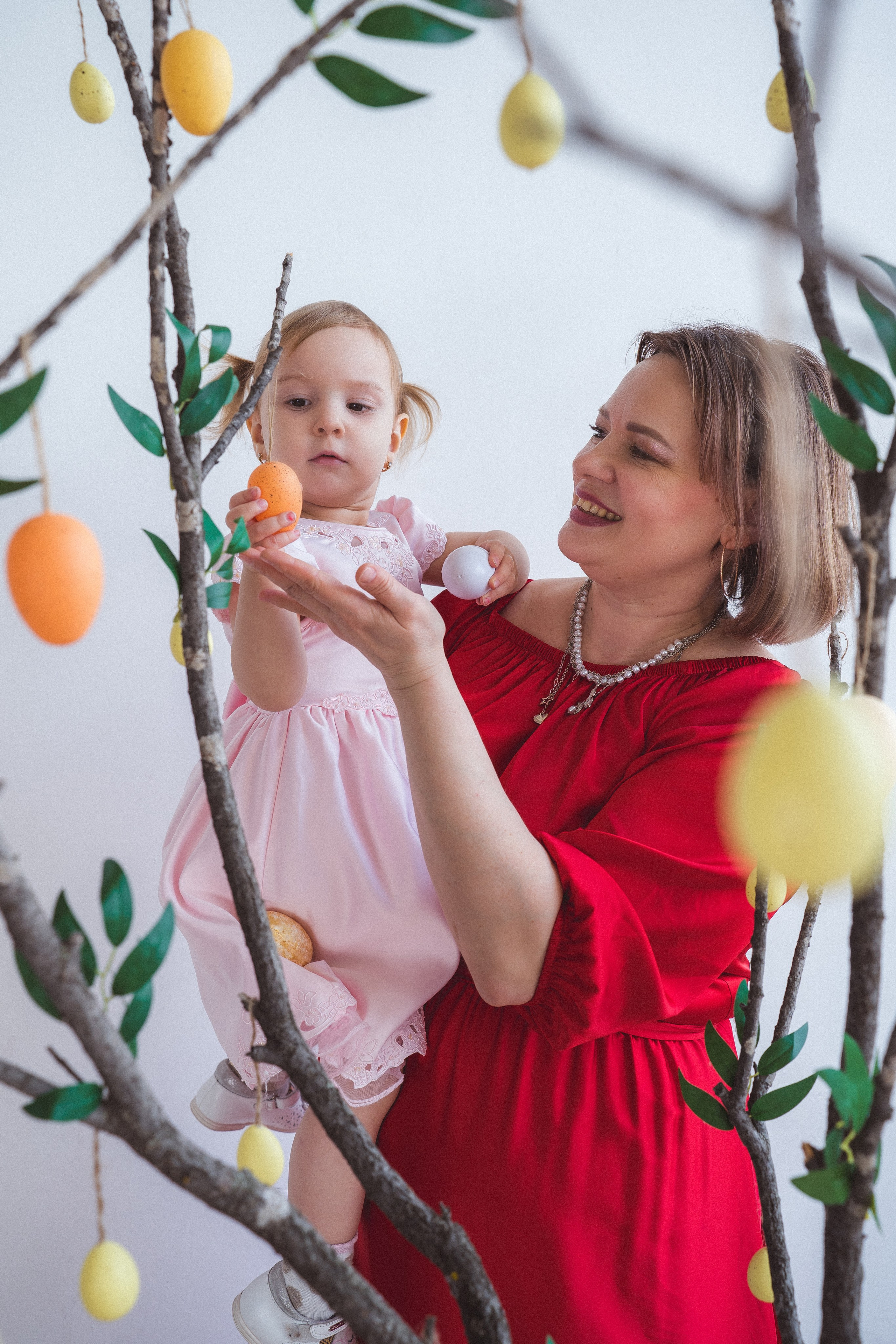 Пасхальный фотодень с цыплятами и кроликами. Фотограф Маргарита Слободянина в Хабаровске