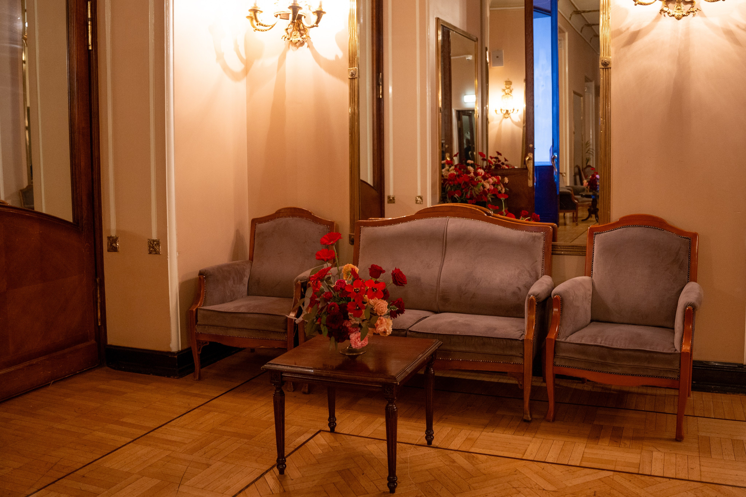 Pre party международного форма. Kirillova Studio — мастерская декора и событий Юли Кирилловой