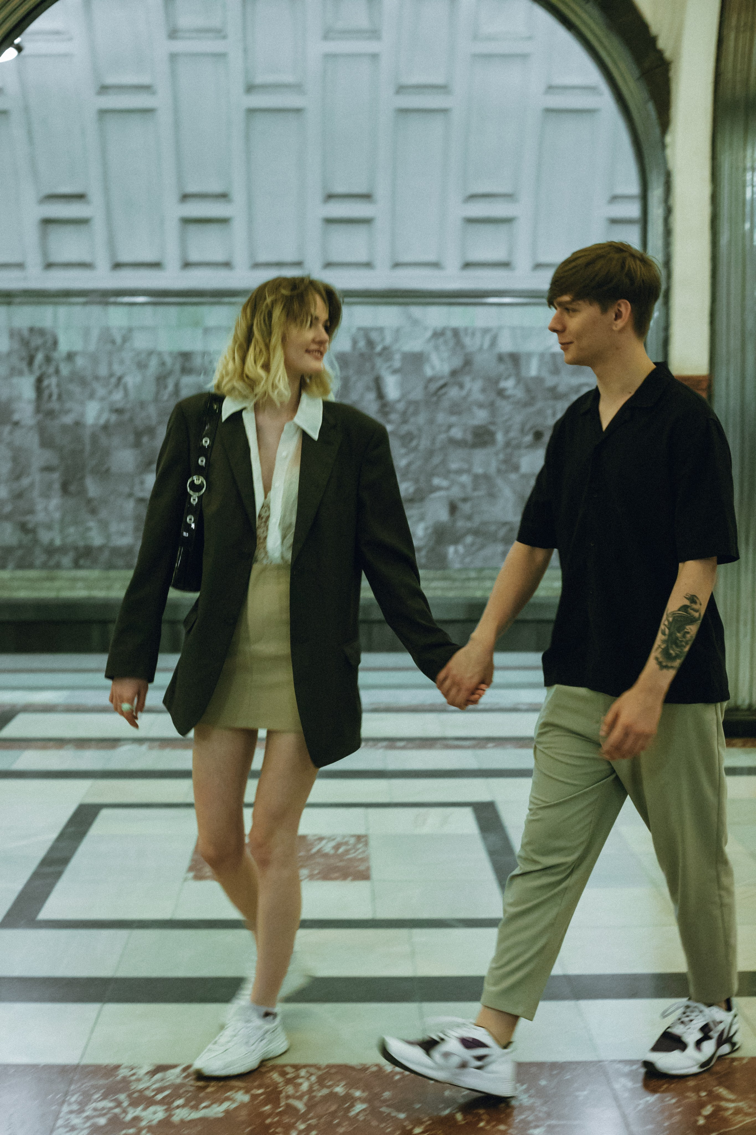 Lovestory в метро. Свадебный фотограф в Москве Элина Ларченкова. Фото, которые цепляют