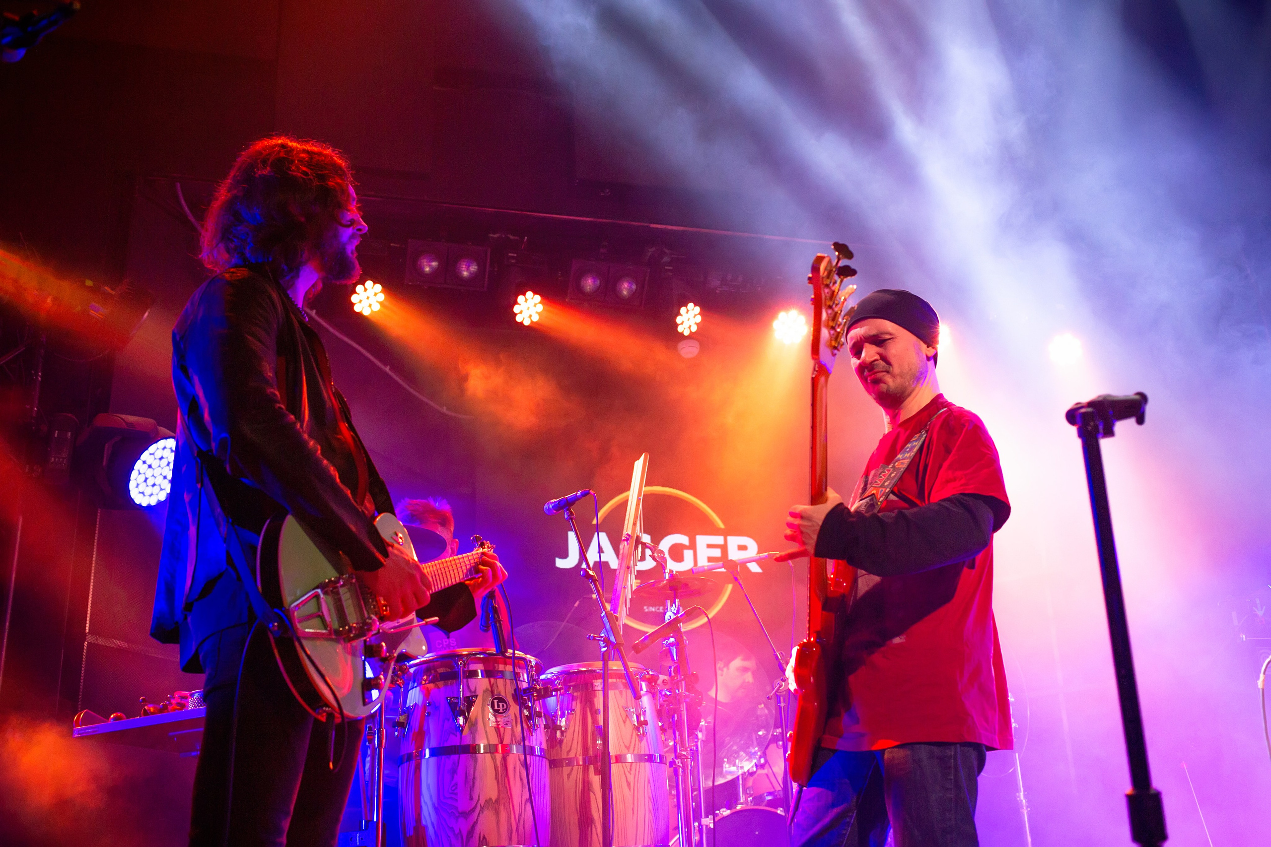 Фотосъемка концерта Маша и Медведи в клубе Jagger СПБ. Портретные фотосессии, контент-съемки, репортаж