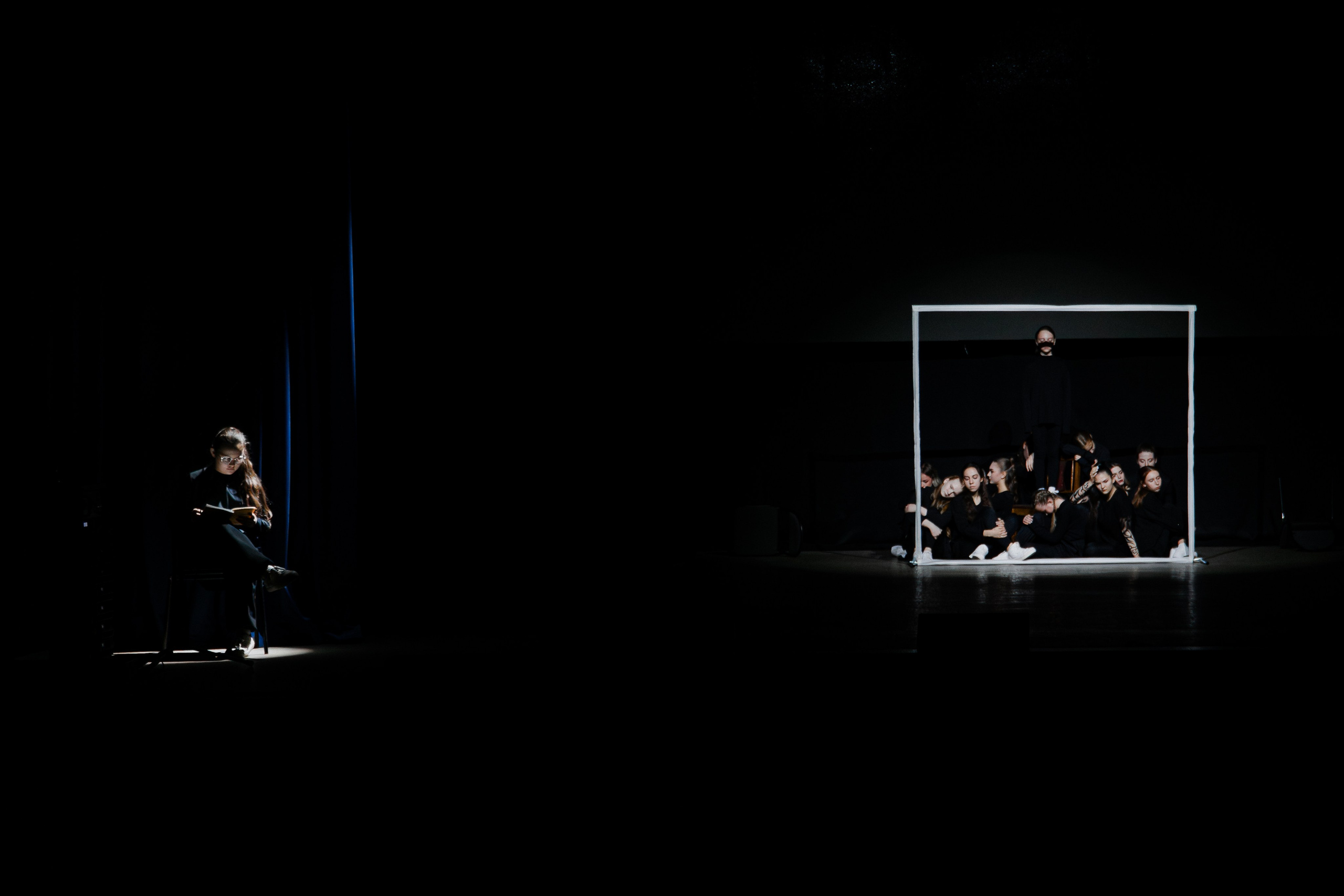 Пластический перфоманс «ХИП-ХОП Классика» Творческой Мастерской Игоря Пожидаева. Портретный и репортажный фотограф в Воронеже: Анастасия Пузикова