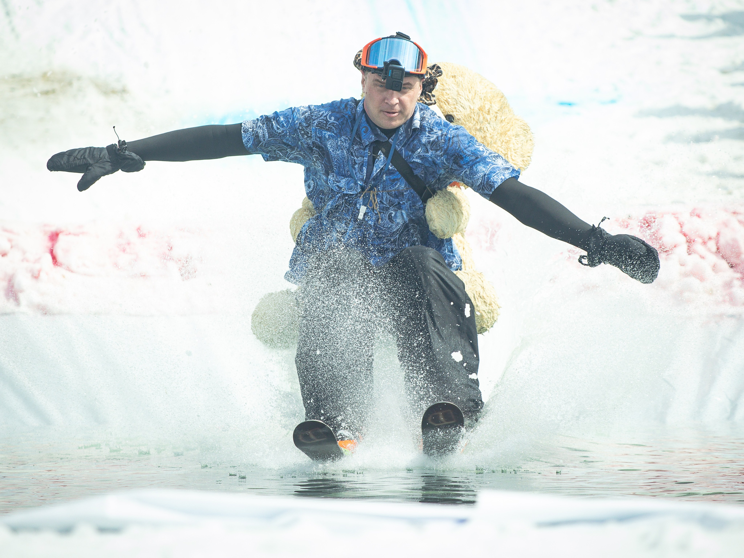 Снежный фестиваль 2025. Фотограф. г. Южно-Сахалинск. Олег Толстов