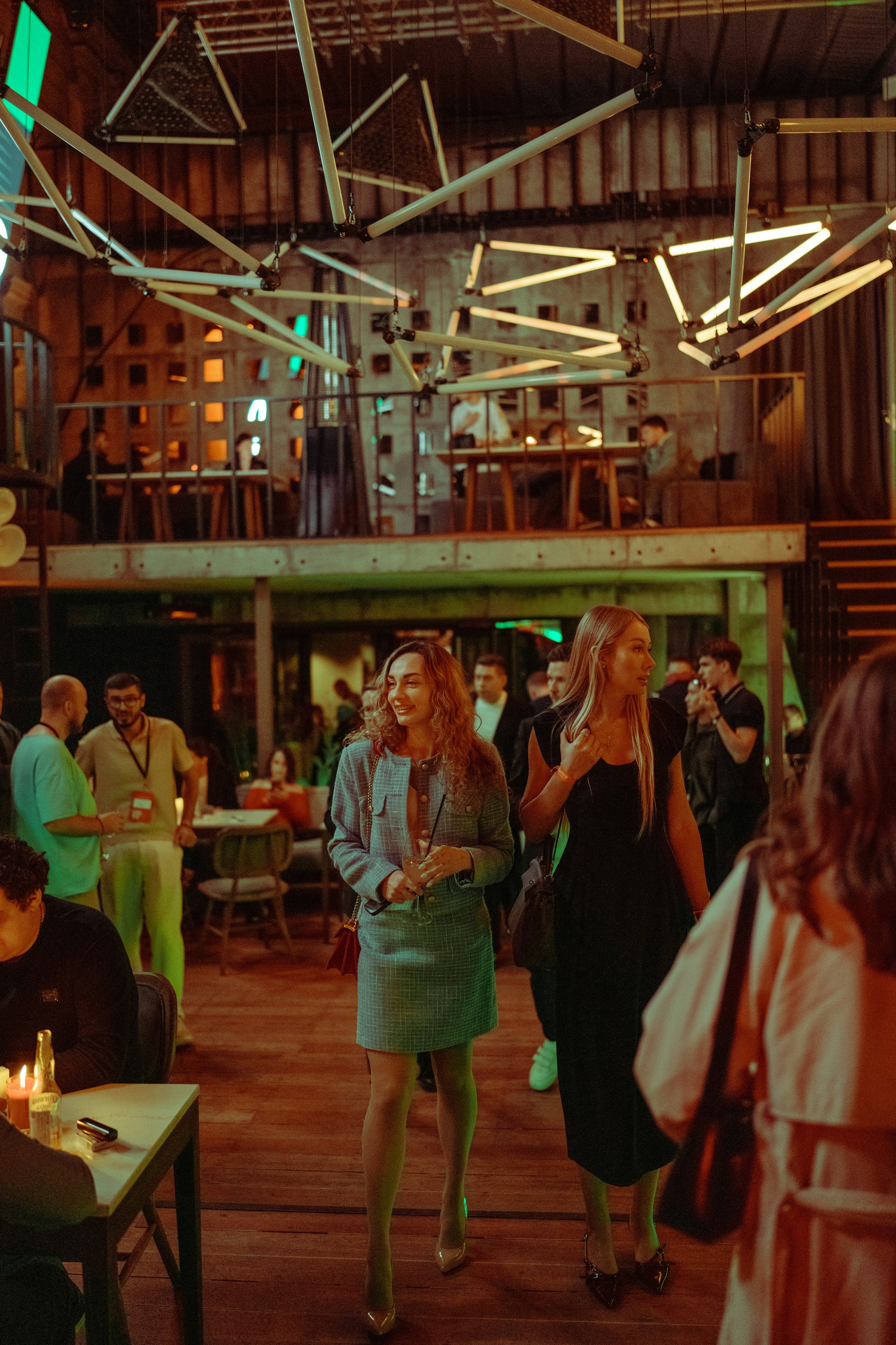 Фотограф на вечеринку проекта ОСНОВАТЕЛИ. Репортажный фотограф Москва Сергей Дружинин