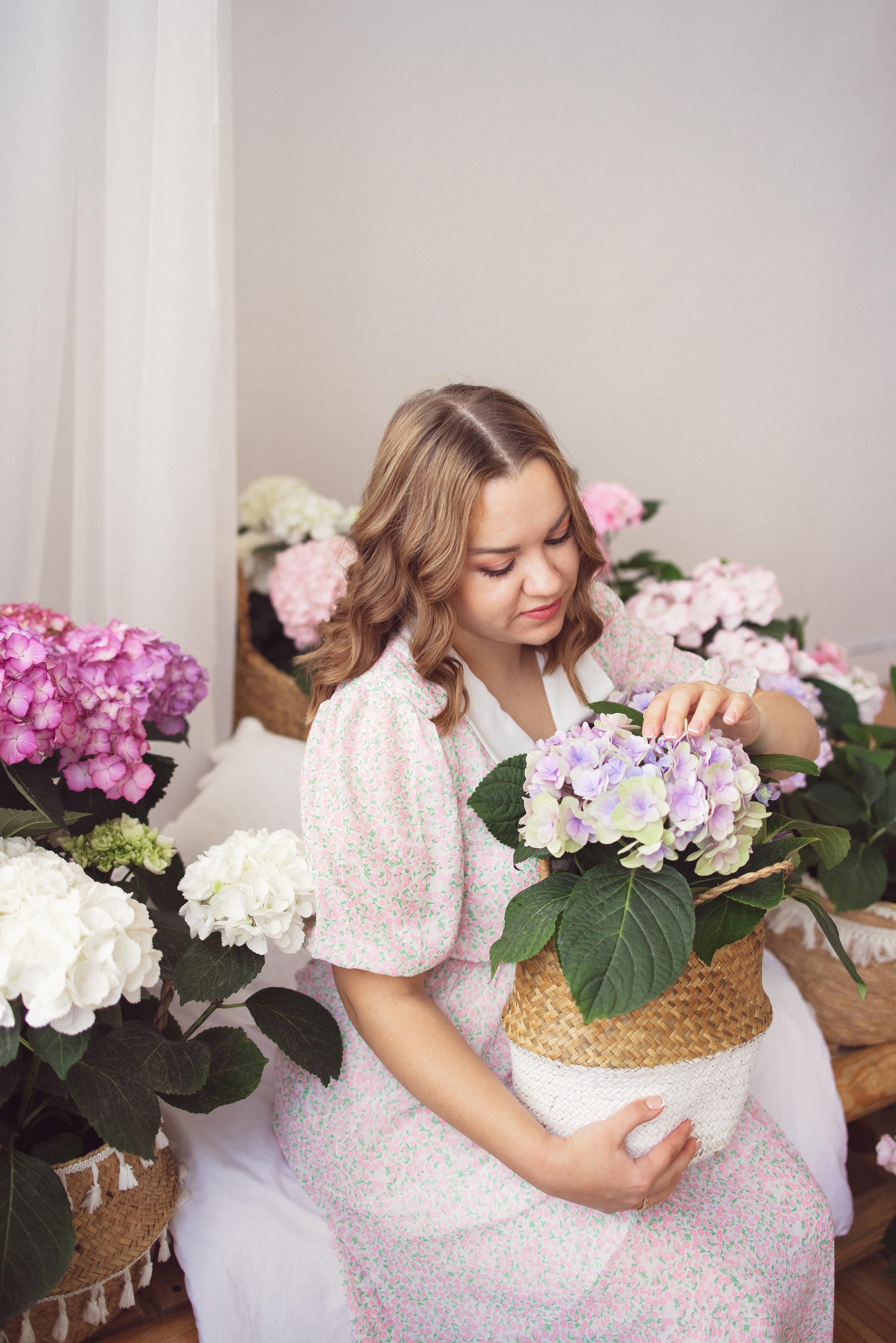 Фотосессия для мамы и дочки, фотостудия «Space JOBS» в г. Краснодаре. Семейный и детский фотограф в Краснодаре Анна Трашкова