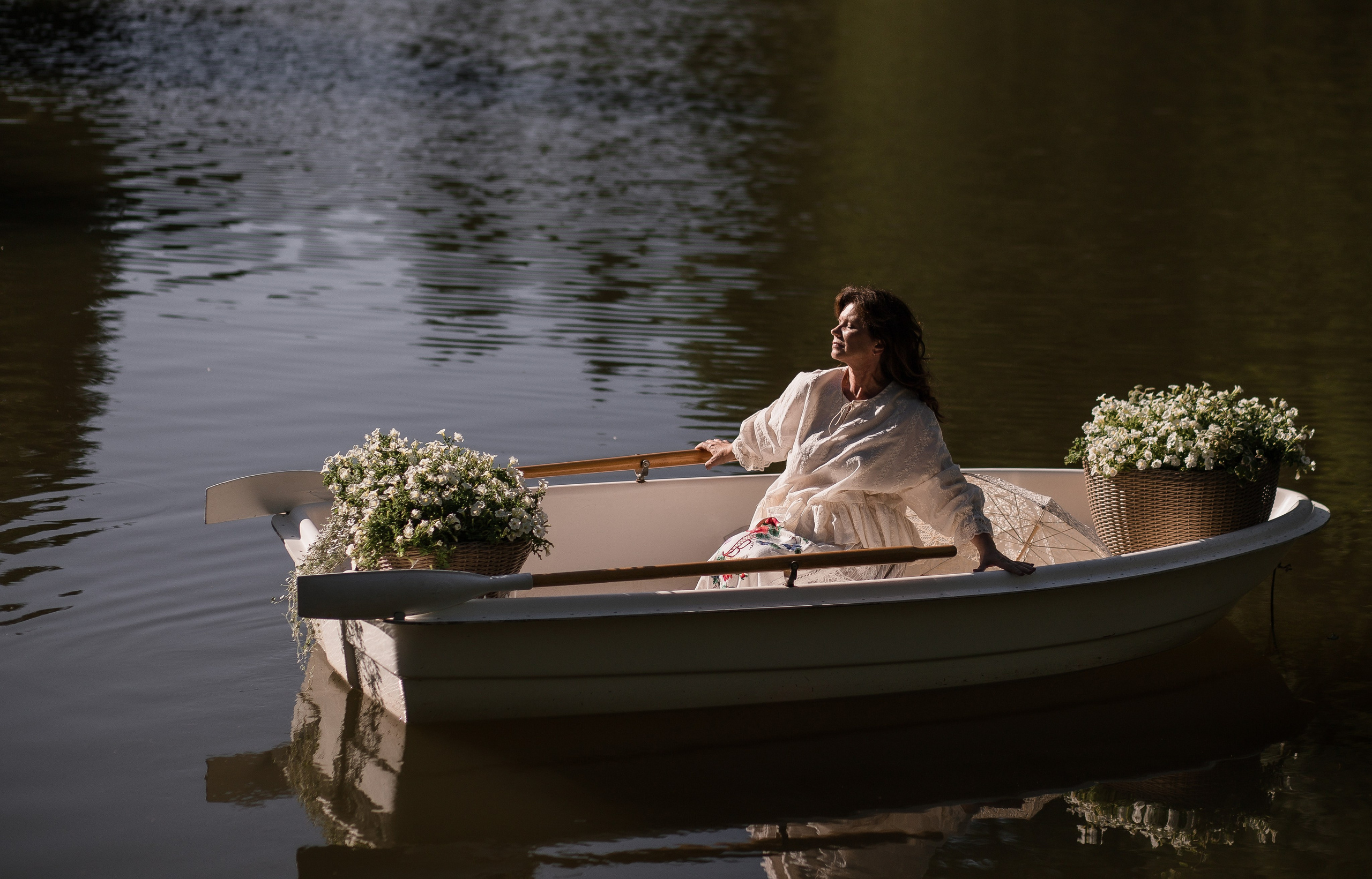 В лодке с цветами. Детский и семейный фотограф, Катерина Дементьева. Город Пермь
