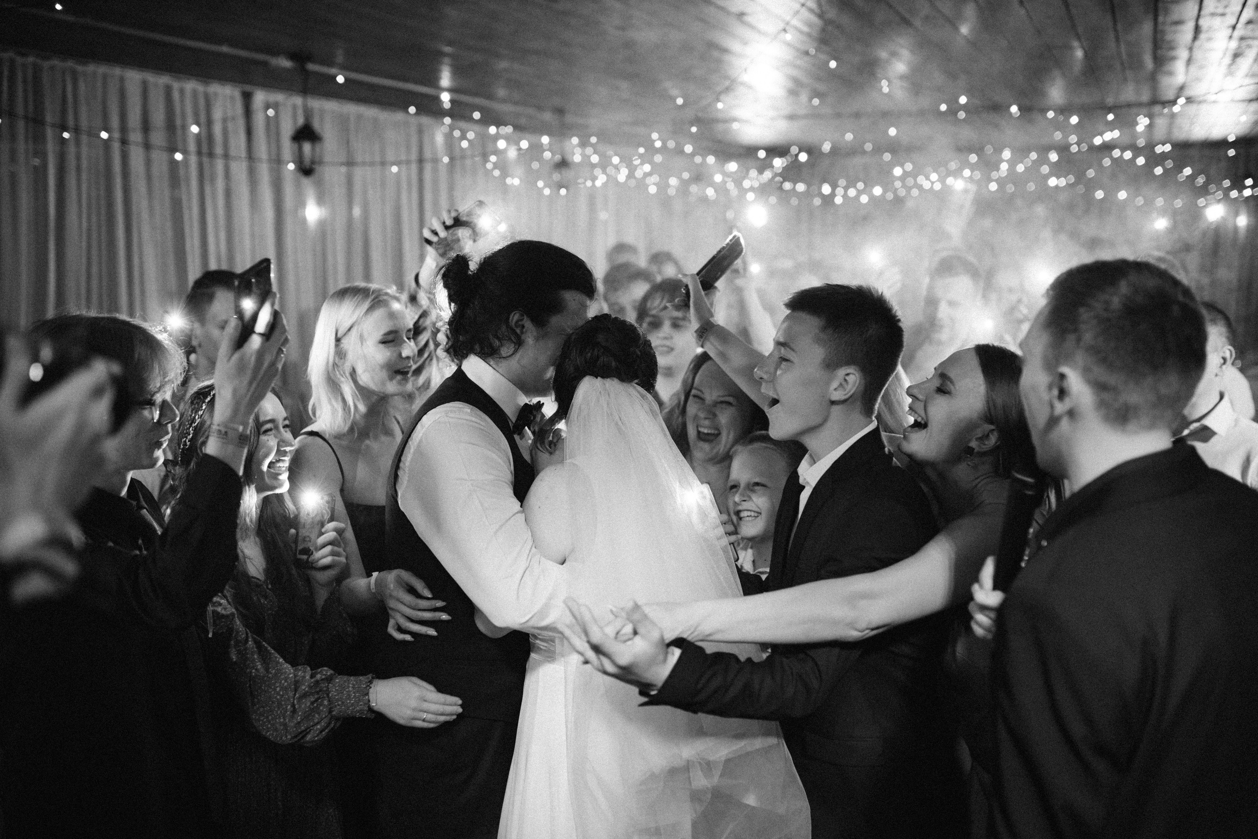 Никита и Александра (выездная регистрация и банкет). Свадебный фотограф Екатерина Черкасская