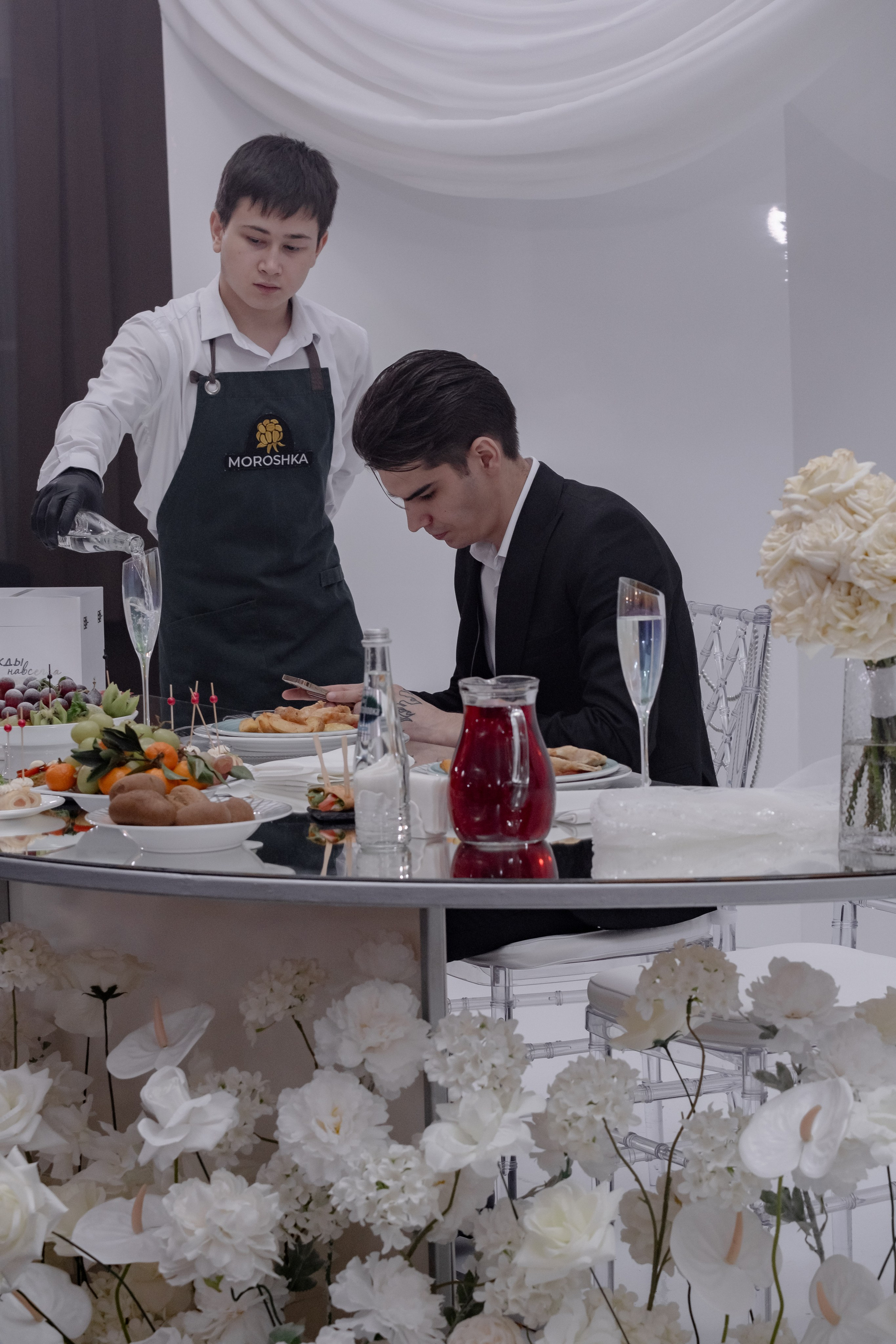 СВАДЕБНЫЙ БАНКЕТ (СНЯТО В СИБИРЕ В НИЖНЕВАРТОВСКЕ). Профессиональный фотограф, Санкт-Петербург — Виктория Богомолова