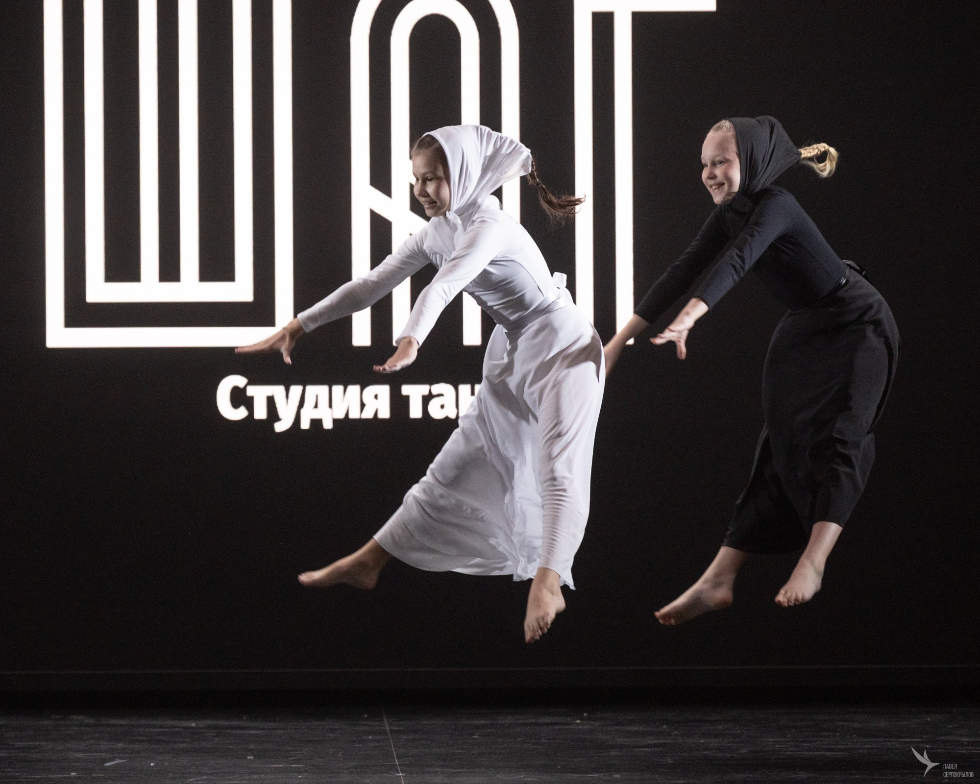 Отчетный концерт студии танца «ШАГ». Репортажный фотограф в Казани Павел Серпокрылов