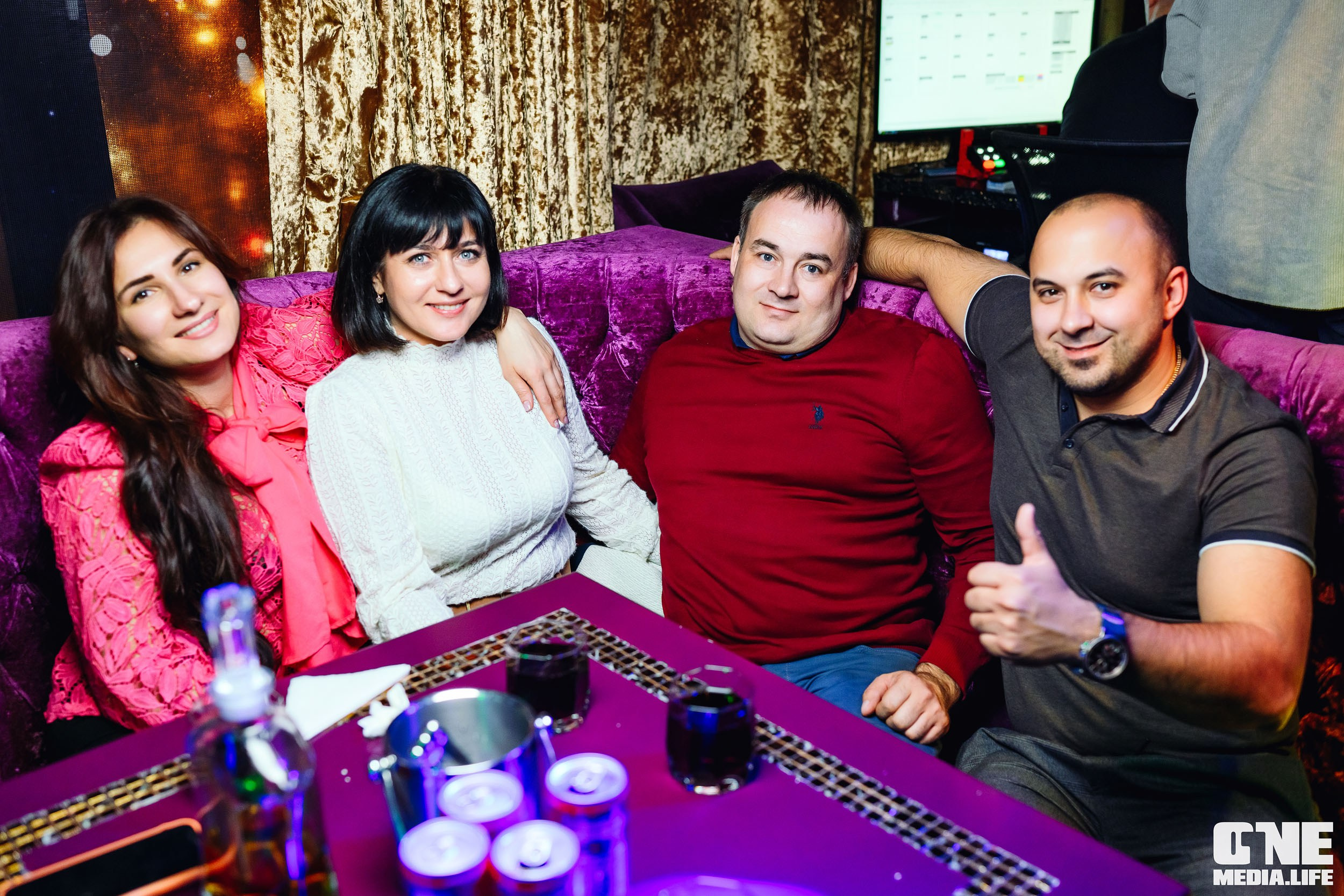 Фоторепортаж из караоке-клуба Эйфория. One Media Life: фоторепортажи, фотоотчеты с мероприятий и заведений