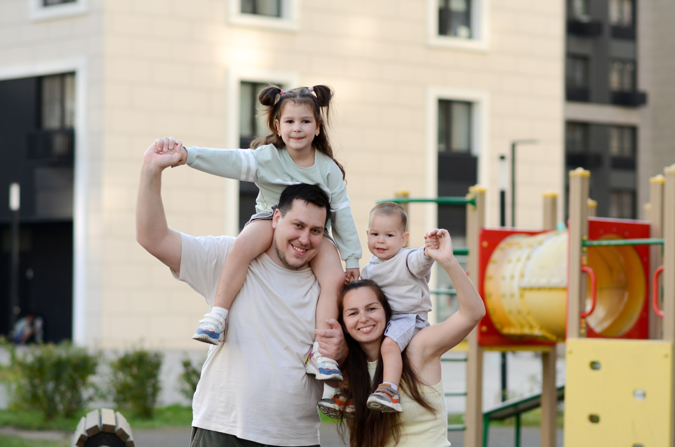 Семейная прогулка. Семейный фотограф г. Москва