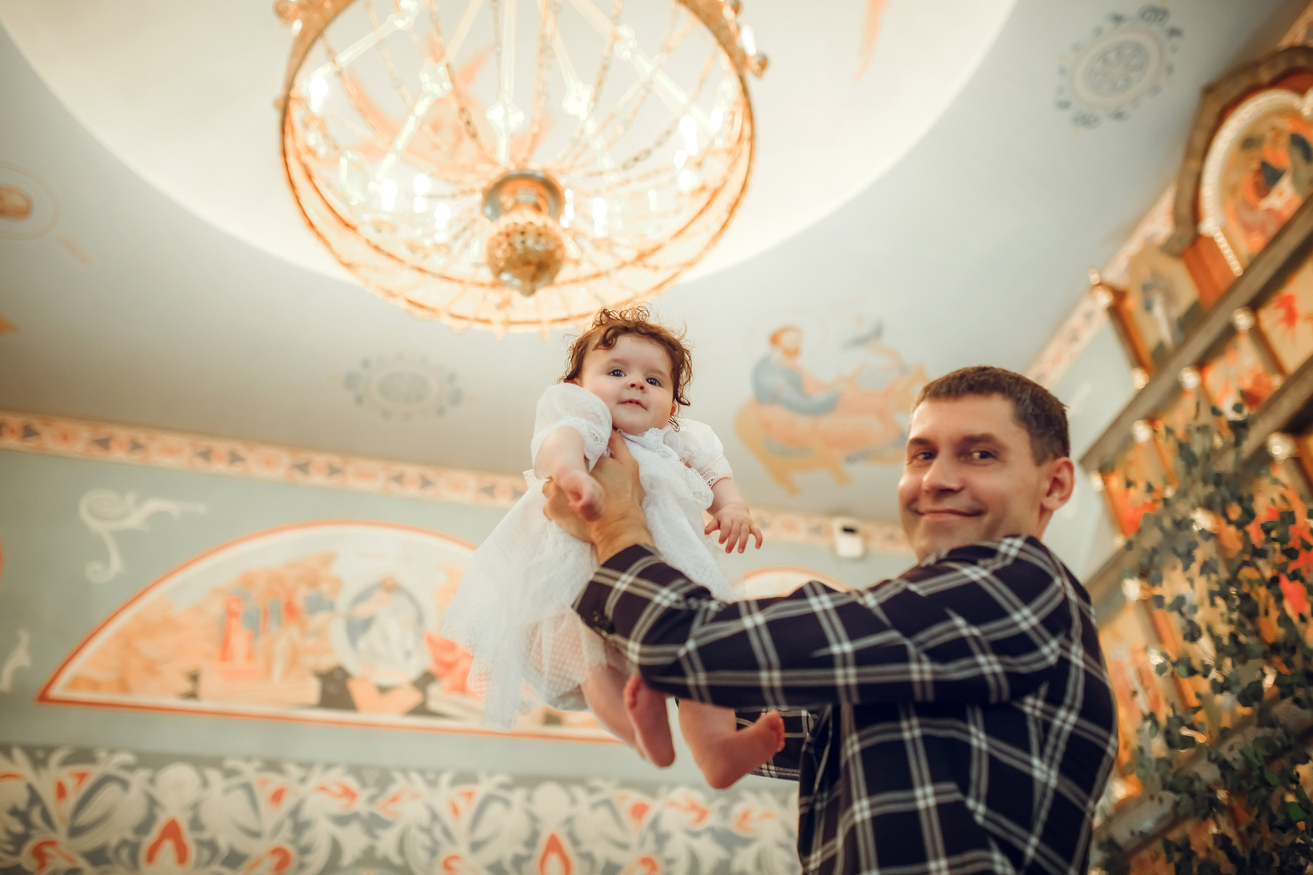 Крещение Виолетты. Фотограф на Крещение, семейный фотограф в Москве