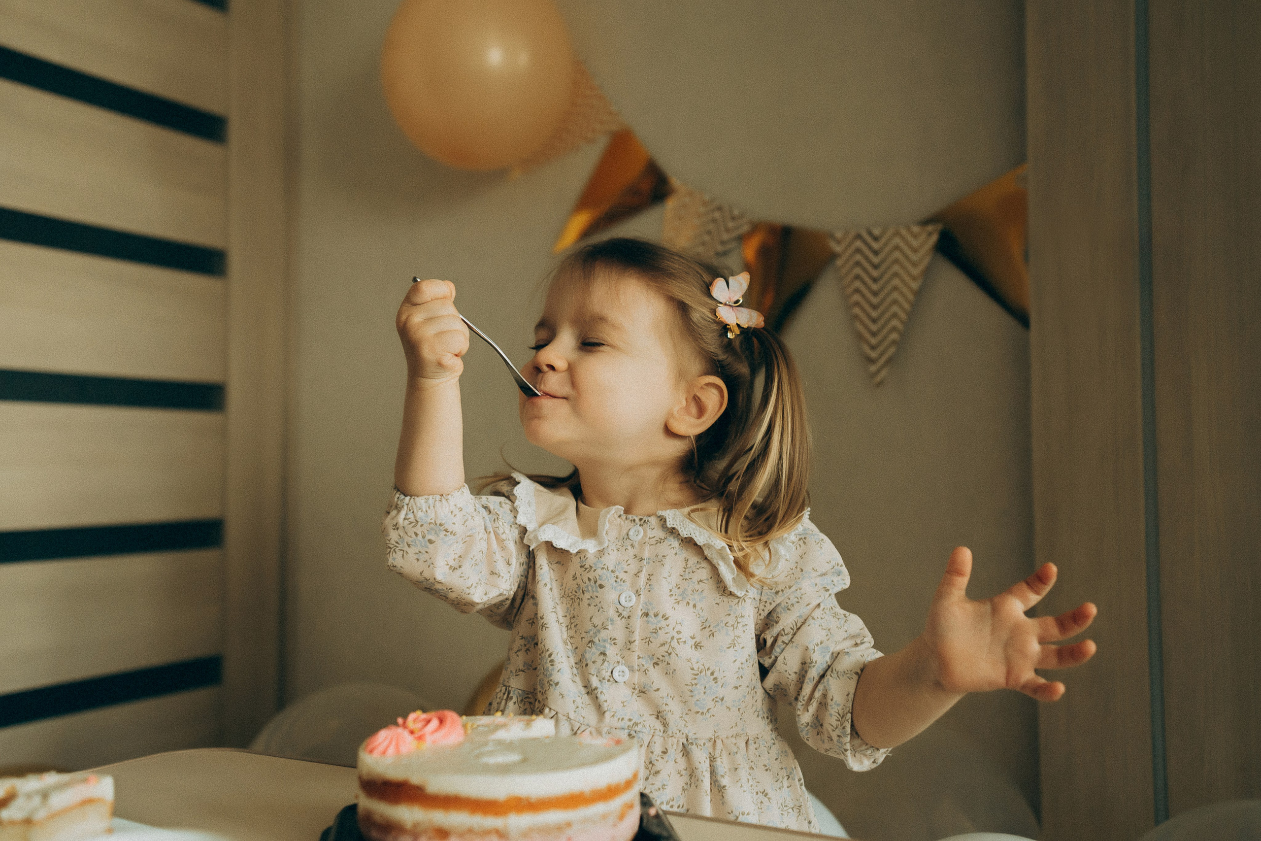 День рождения Анюты. Семейный фотограф и детский фотограф в Волгограде Алеся Бутакова — дет