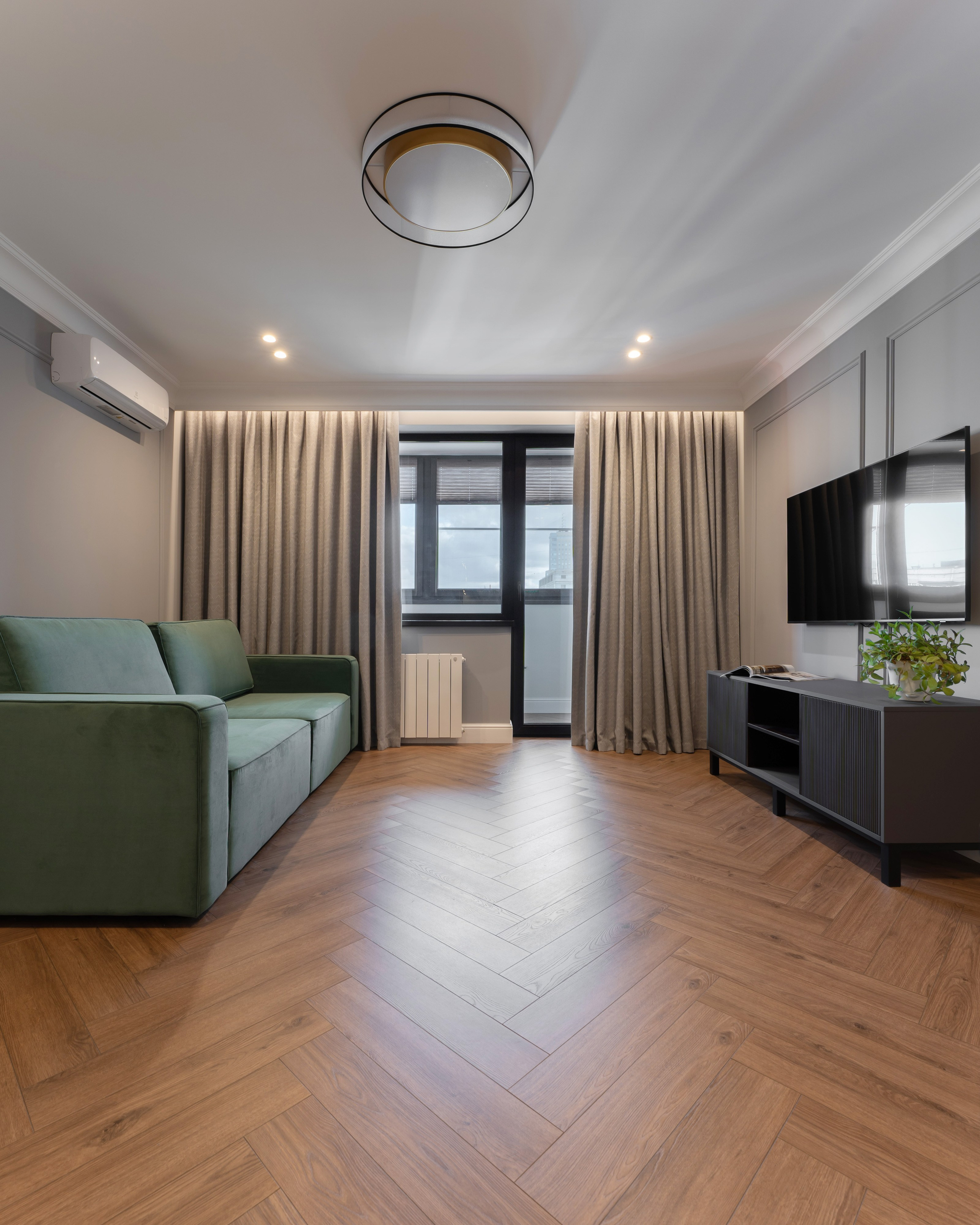 Контакты. Дизайнер интерьера в Москве Туринова Мария