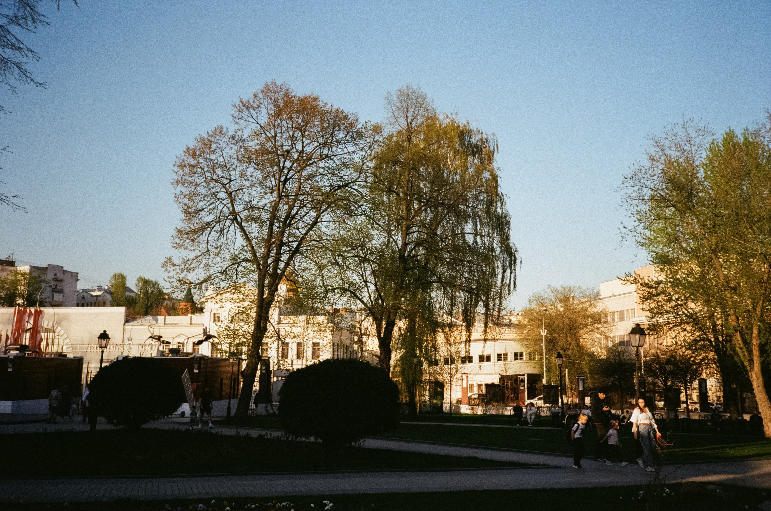 Малый Каретный, Петровка, Сад Эрмитаж | Konica Big Mini BM-301 Black | Kodak Color Plus 200